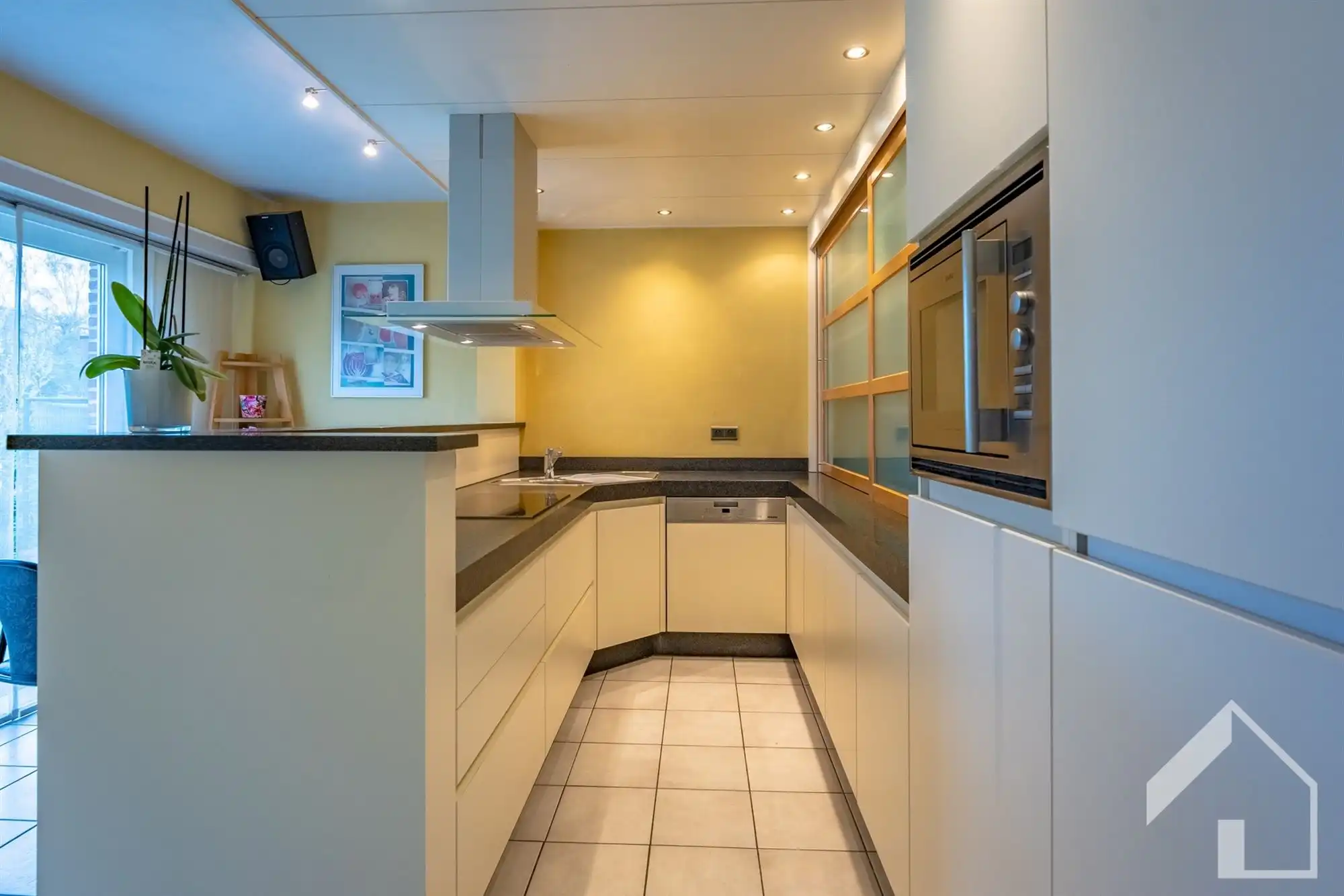 Gezinswoning met 3 a 4 slaapkamers in autoluwe straat nabij centrum Wuustwezel foto 6