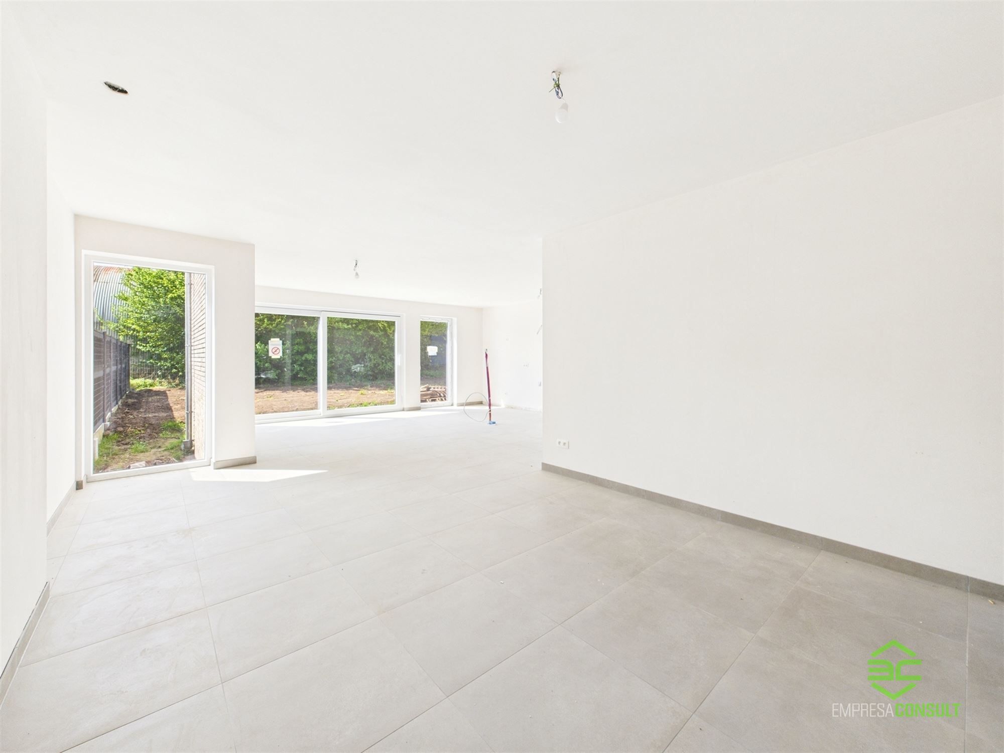 Ruime nieuwbouwwoning met 4/5 slpk en 2/3 badk! foto 6