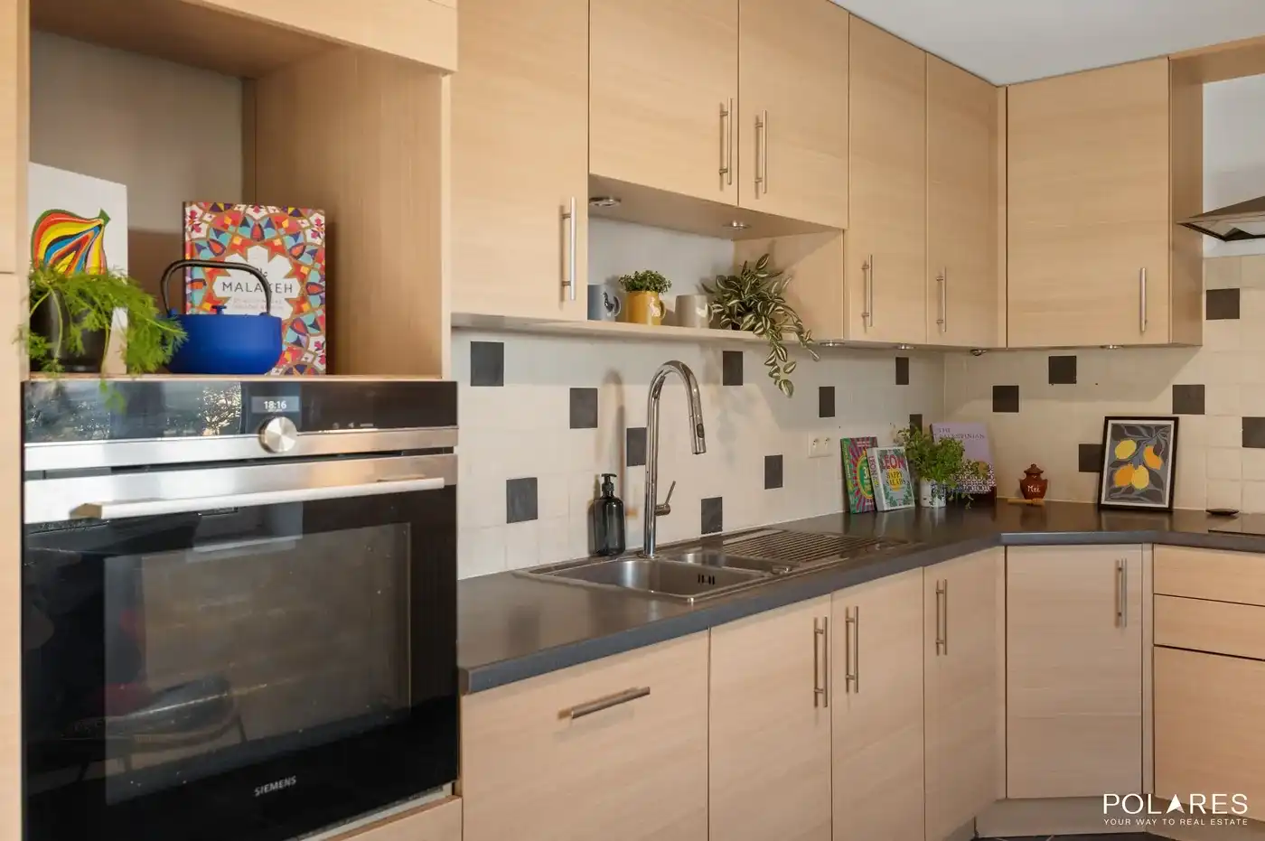 Historisch landhuis met modern comfort in het hart van Binkom foto 18