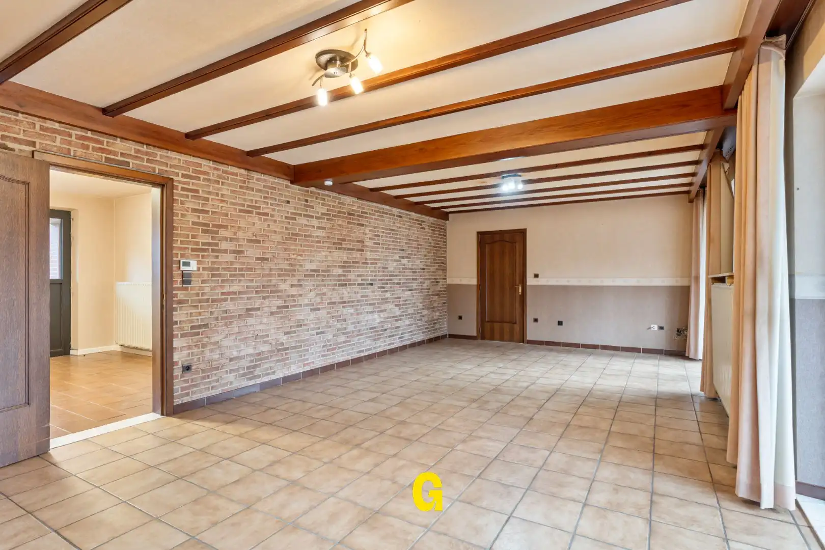 3-slaapkamer appartement in een kleinschalige residentie vlakbij het centrum foto 11