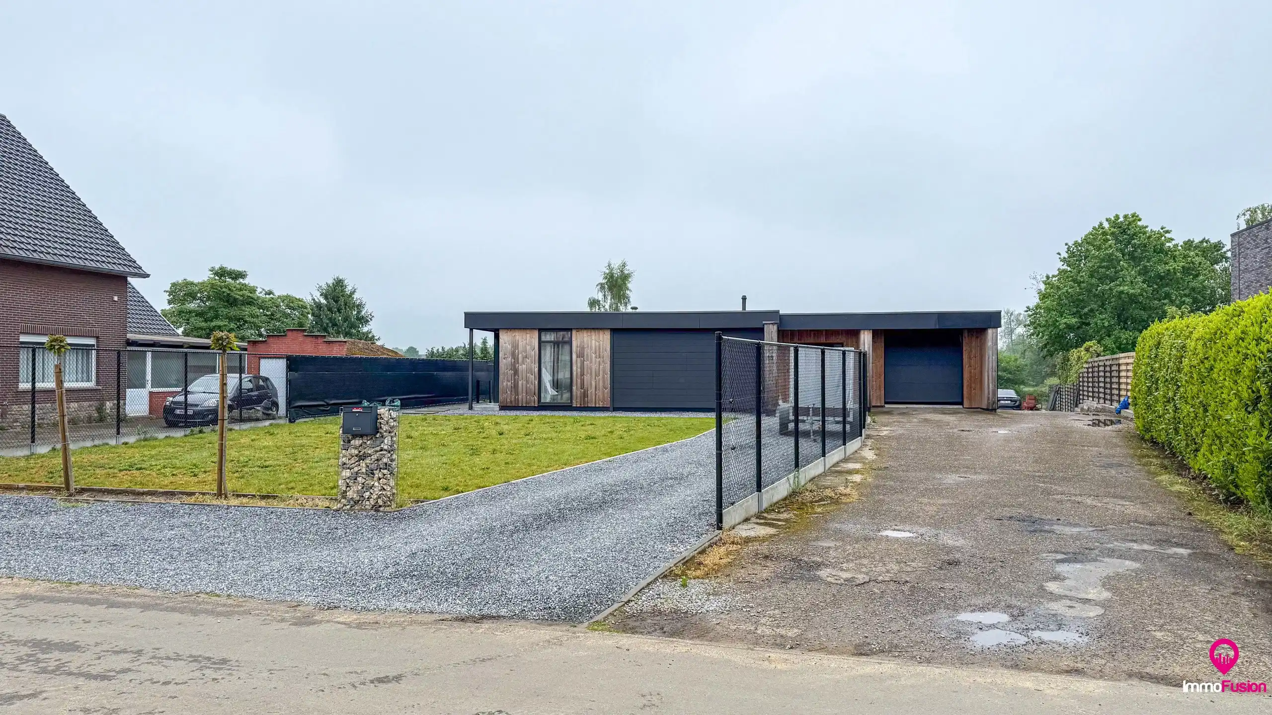 Gerenoveerde woning met 3 slaapkamers en ruime tuin! foto 39