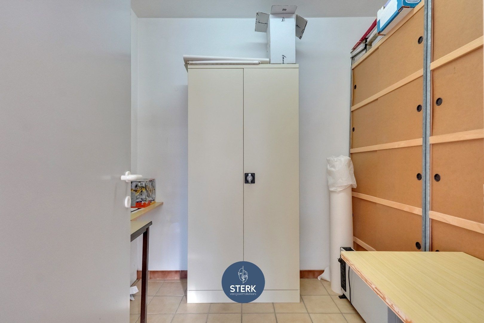 OP TE KNAPPEN GEZINSWONING MET VEEL POTENTIEEL NABIJ MAASTRICHT !  foto 11