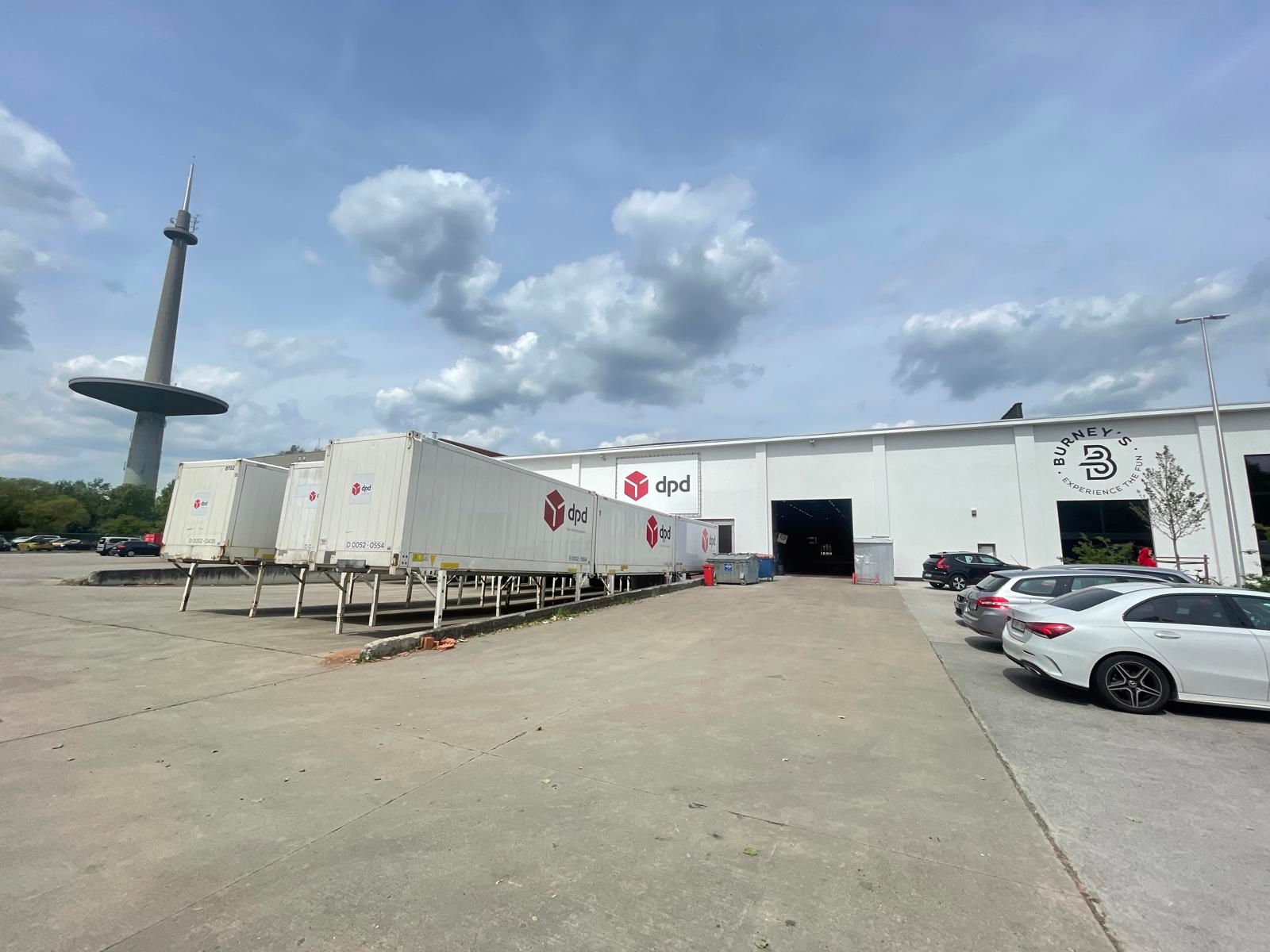 Logistieke loods van ca. 6.500 m² nabij de E19  foto 2
