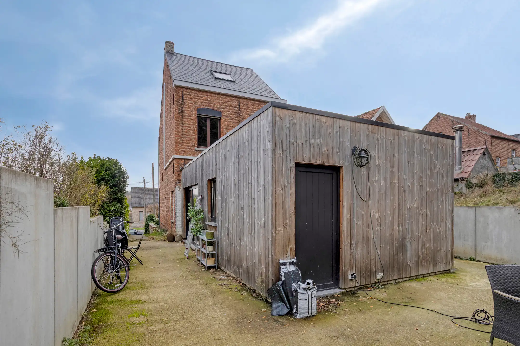 Authentieke woning met 5 slaapkamers op een ruim perceel foto 22