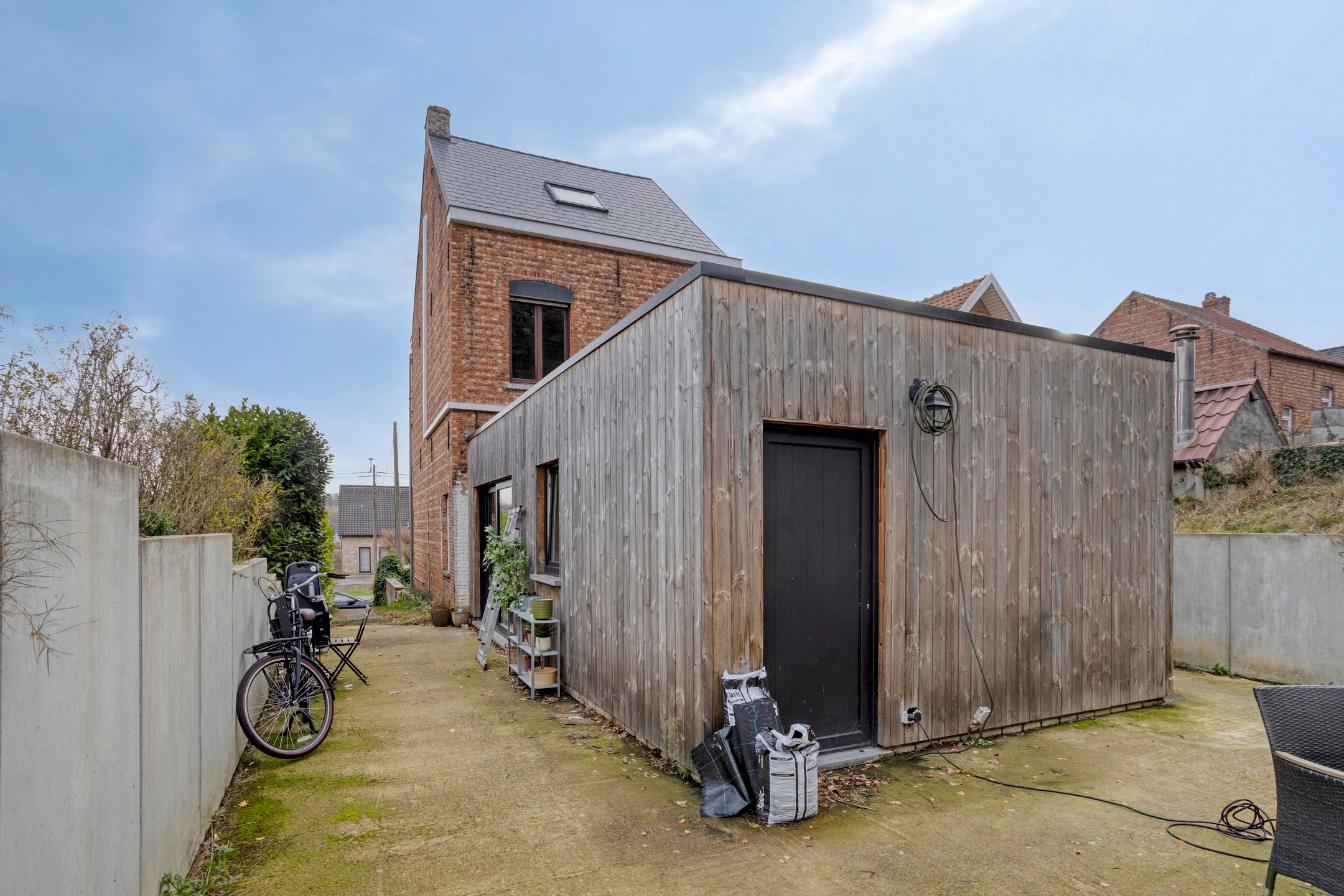 Authentieke woning met 5 slaapkamers op een ruim perceel foto 22