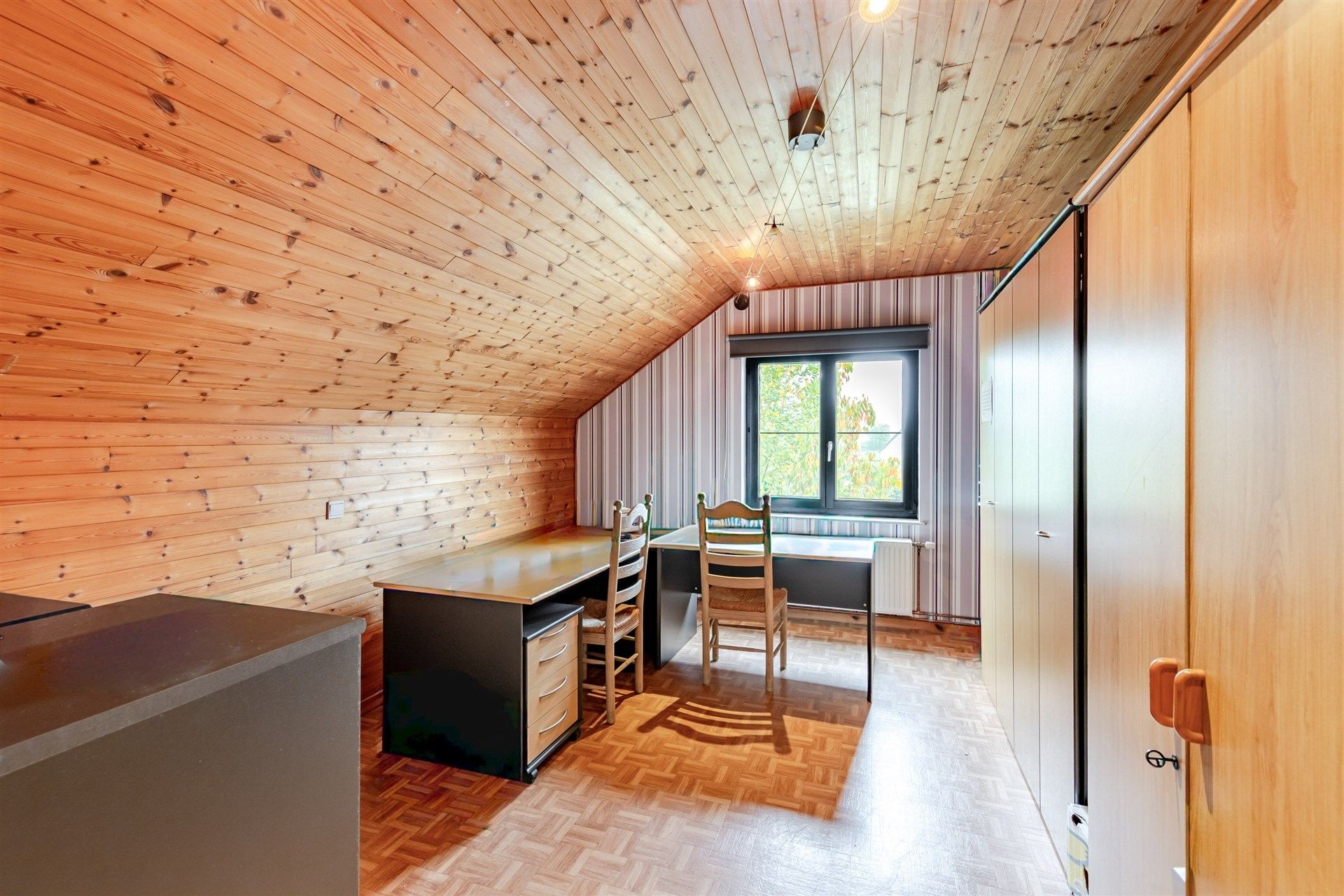 Ruime villa met 4 slks op topligging in Ten-Ede foto 19