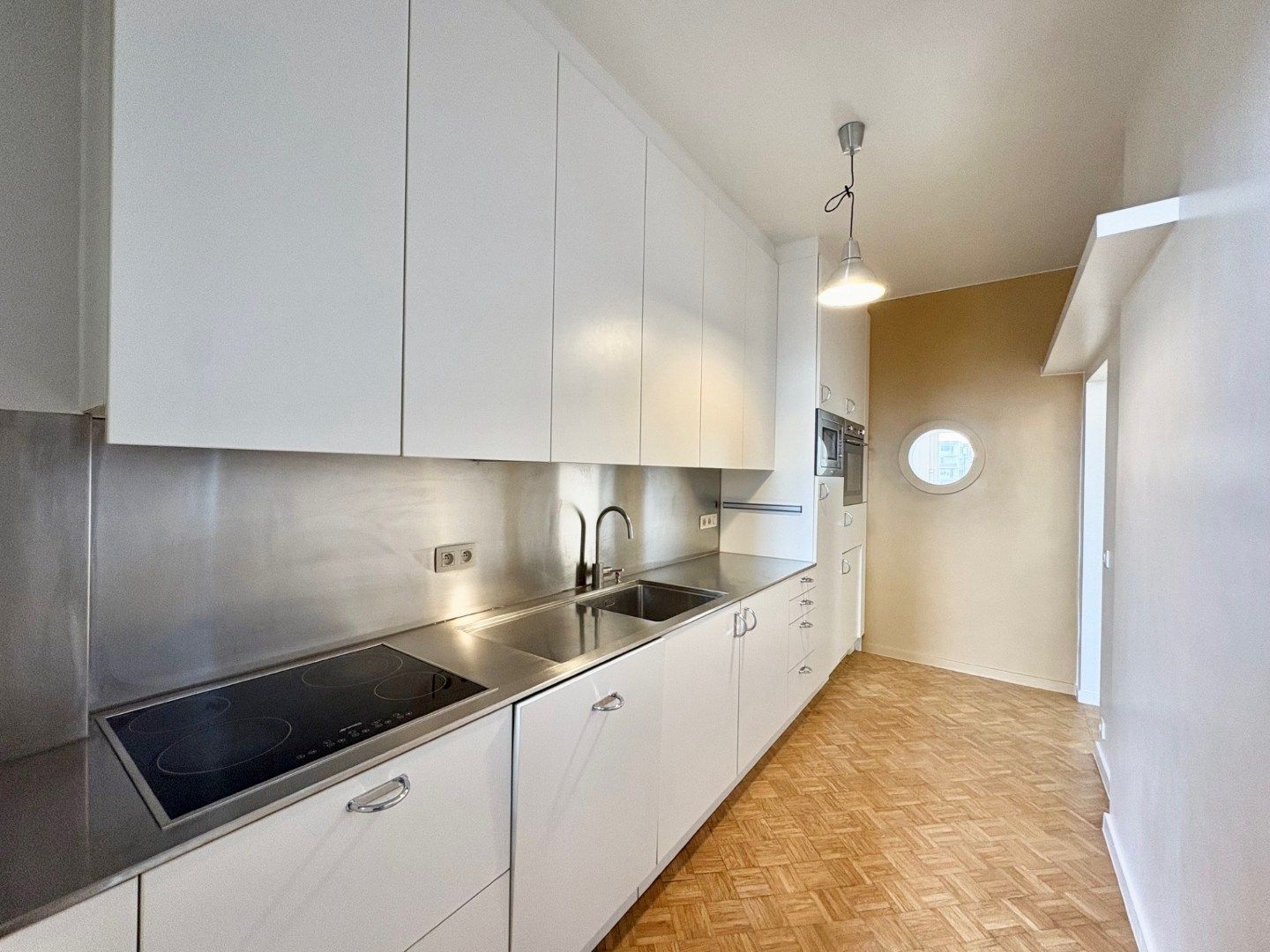 Ruim en verzorgd appartement met 1 slaapkamer in hartje Antwerpen foto 3