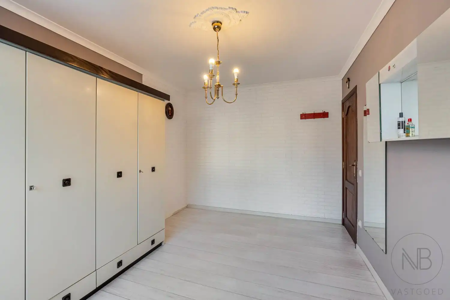 Gelijkvloerse woning in een rustige straat! foto 18