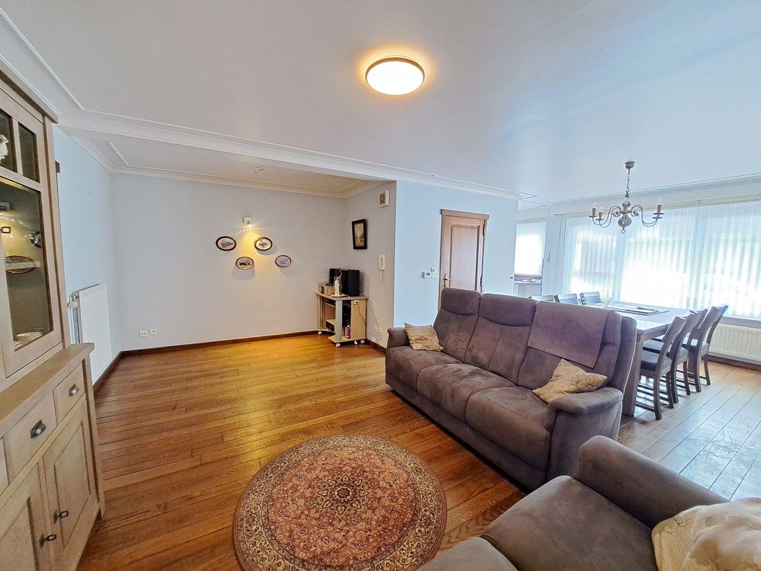 Eigentijds gelijkvloers appartement te Bocholt foto 5