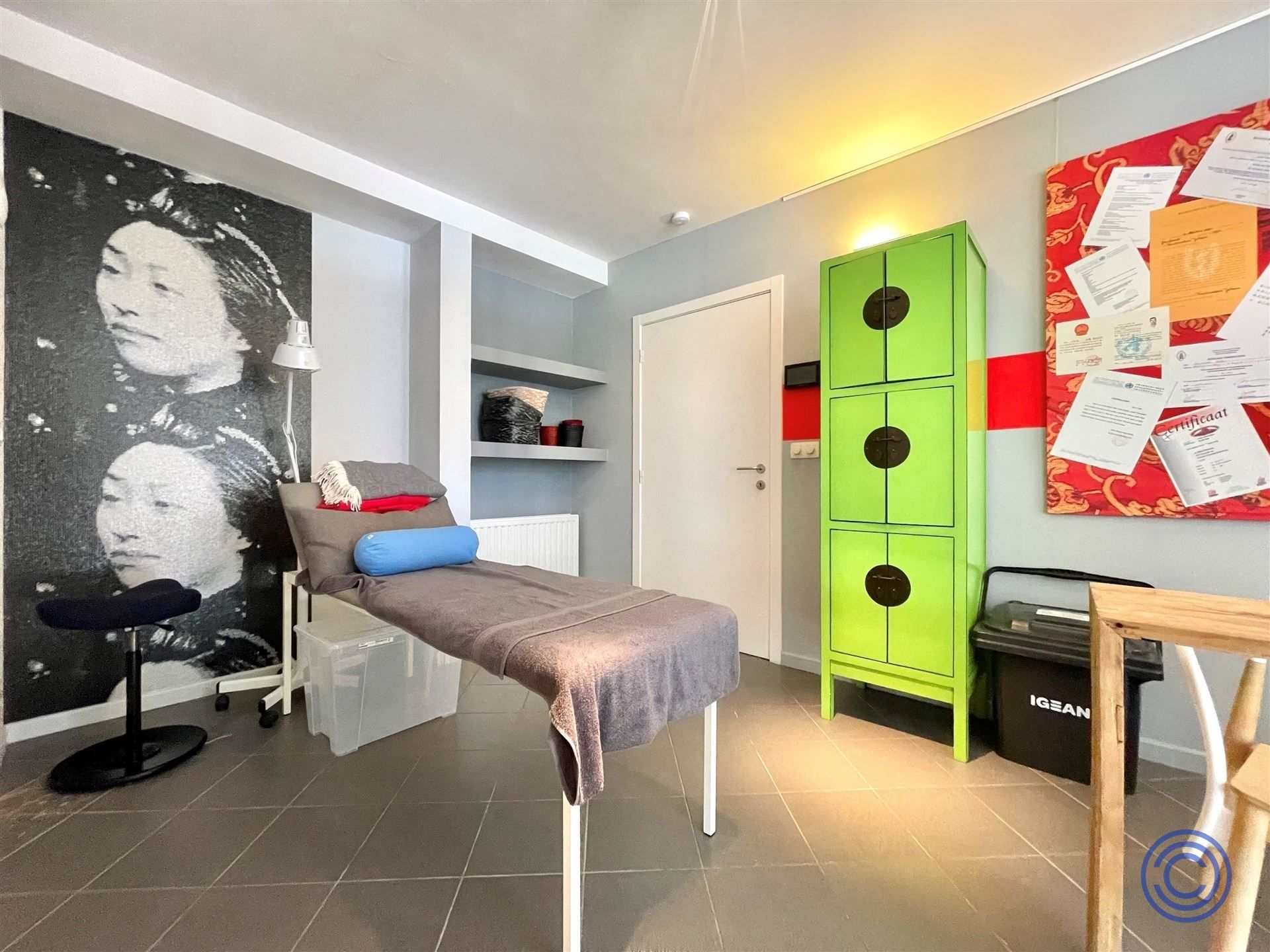 Handelspand/kantoor ca. 97m² in centrum Zoersel! foto 6