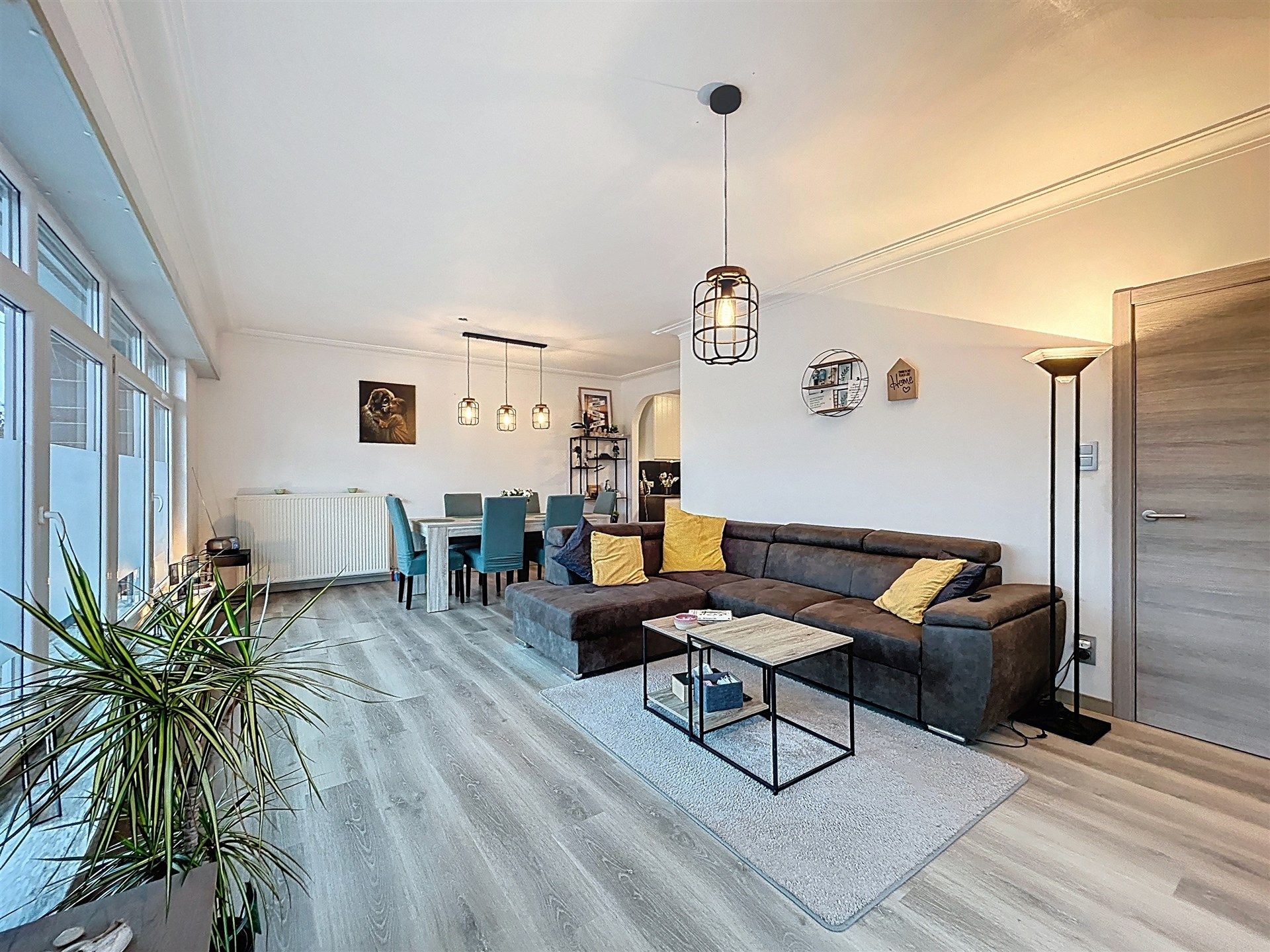 instapklare gezinswoning met 4 slaapkamers en bijgebouw op perceel van 400m²  foto 4