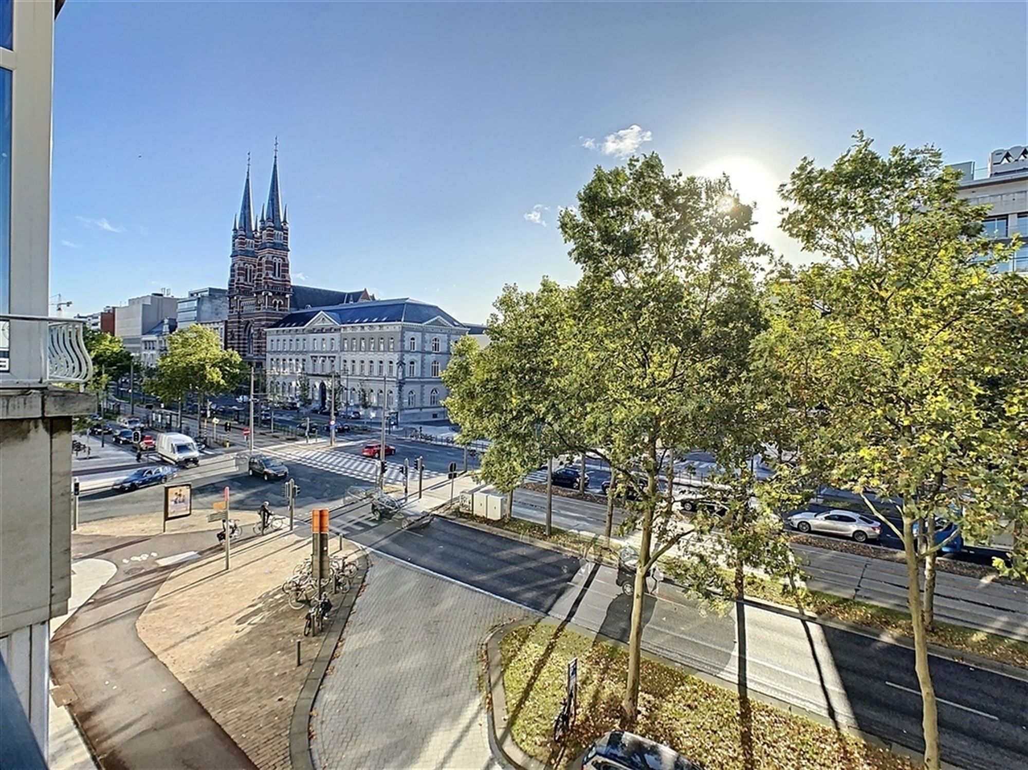 Ruim 2 slk appartement met parking op toplocatie! foto 9