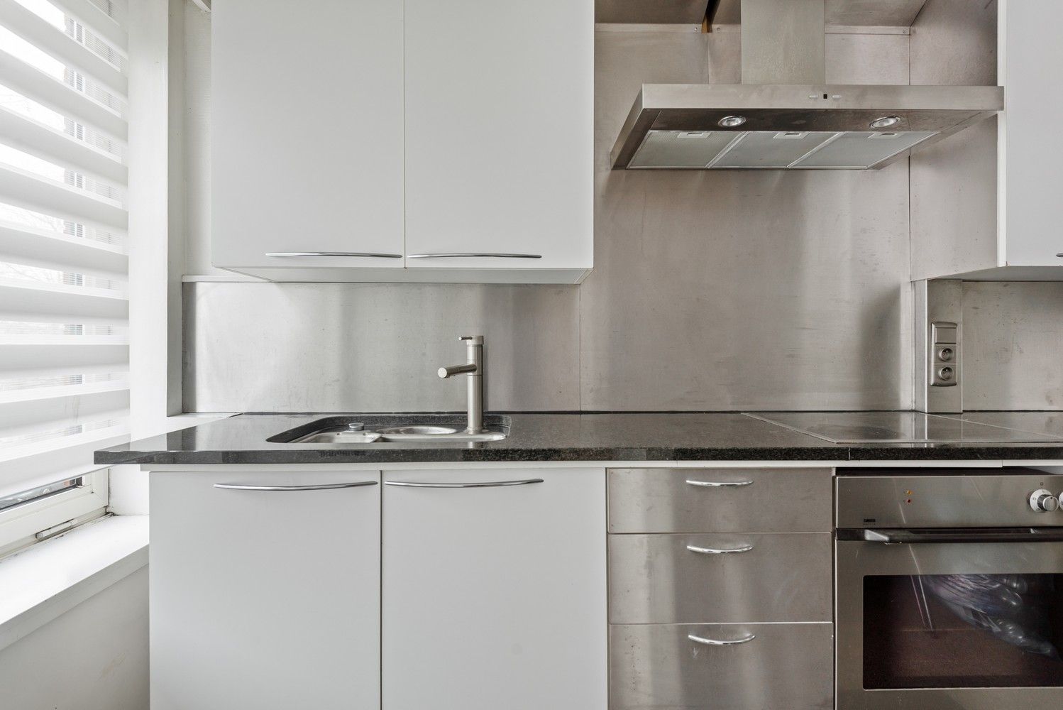 Verzorgd appartement met 2 slaapkamers in Deurne Zuid! foto 4
