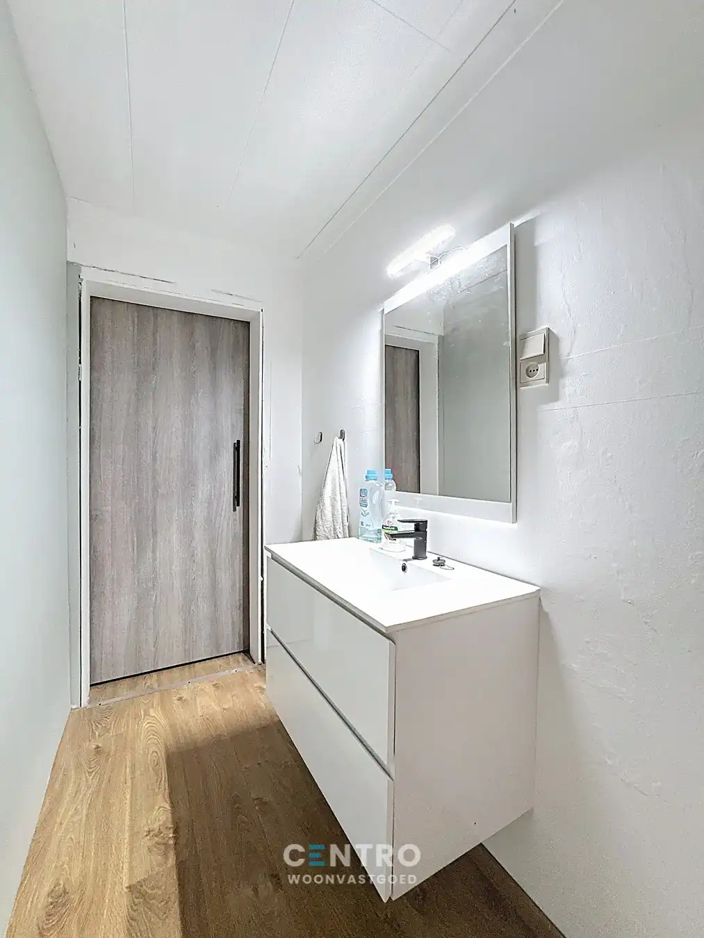 RESIDENTIEEL gelegen villa met 3 slpks, garage én ZUIDger. tuin! foto 11