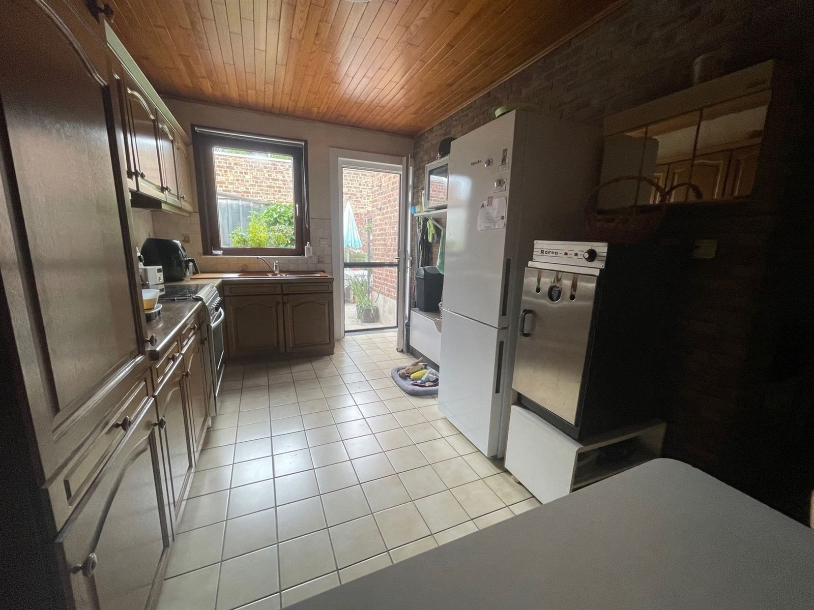 Huis met garage foto 8