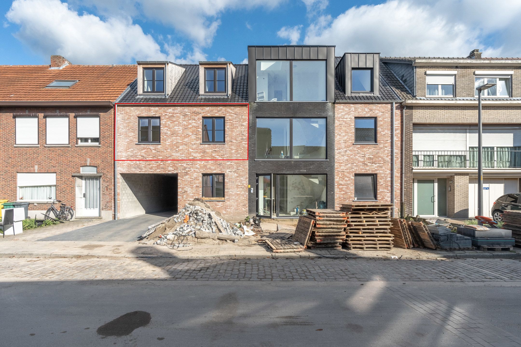 Nieuw 2-slpk appartement met terras en carport te Turnhout. foto 12