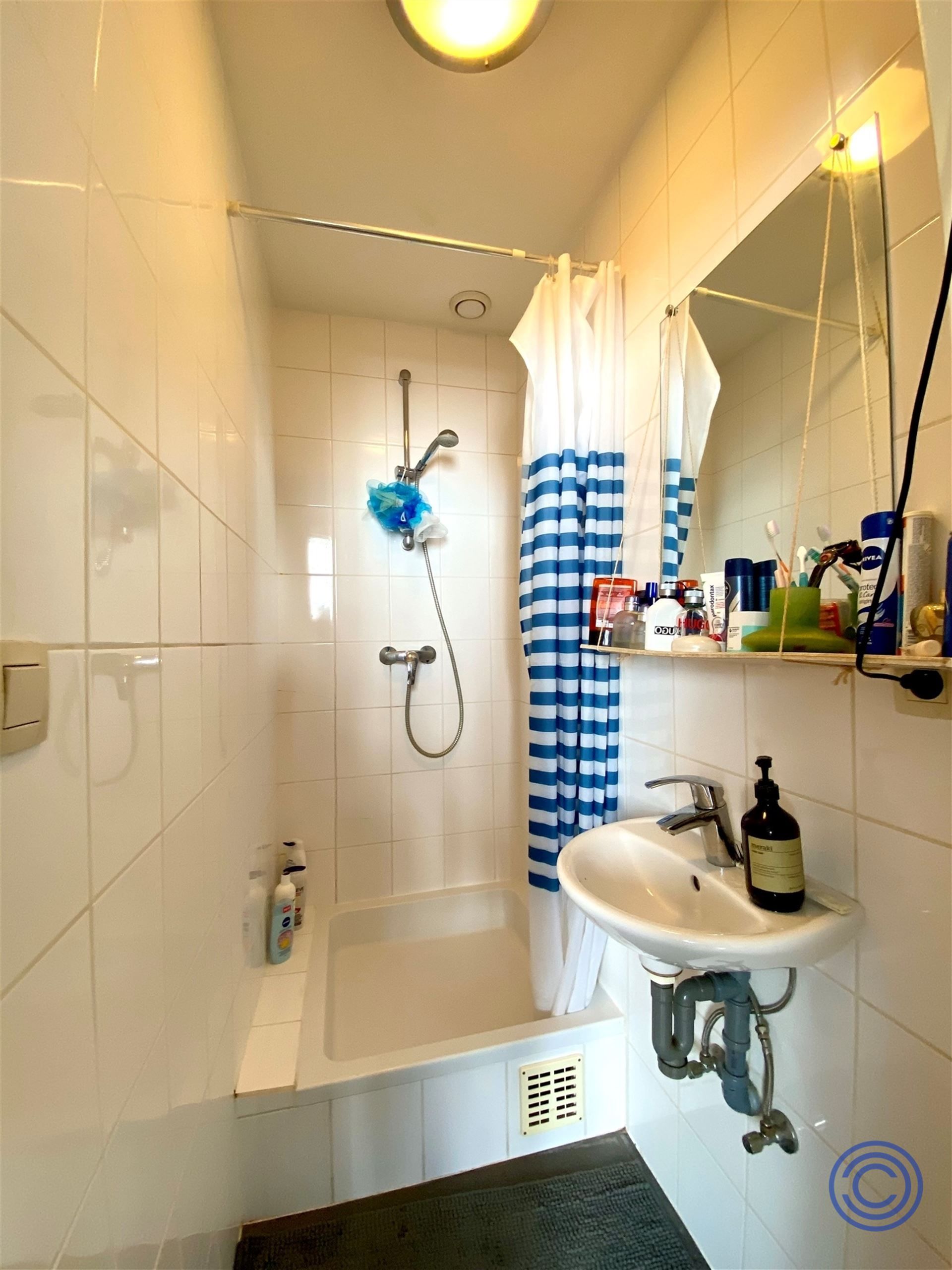 Gezellig appartement in hartje Antwerpen! foto 6