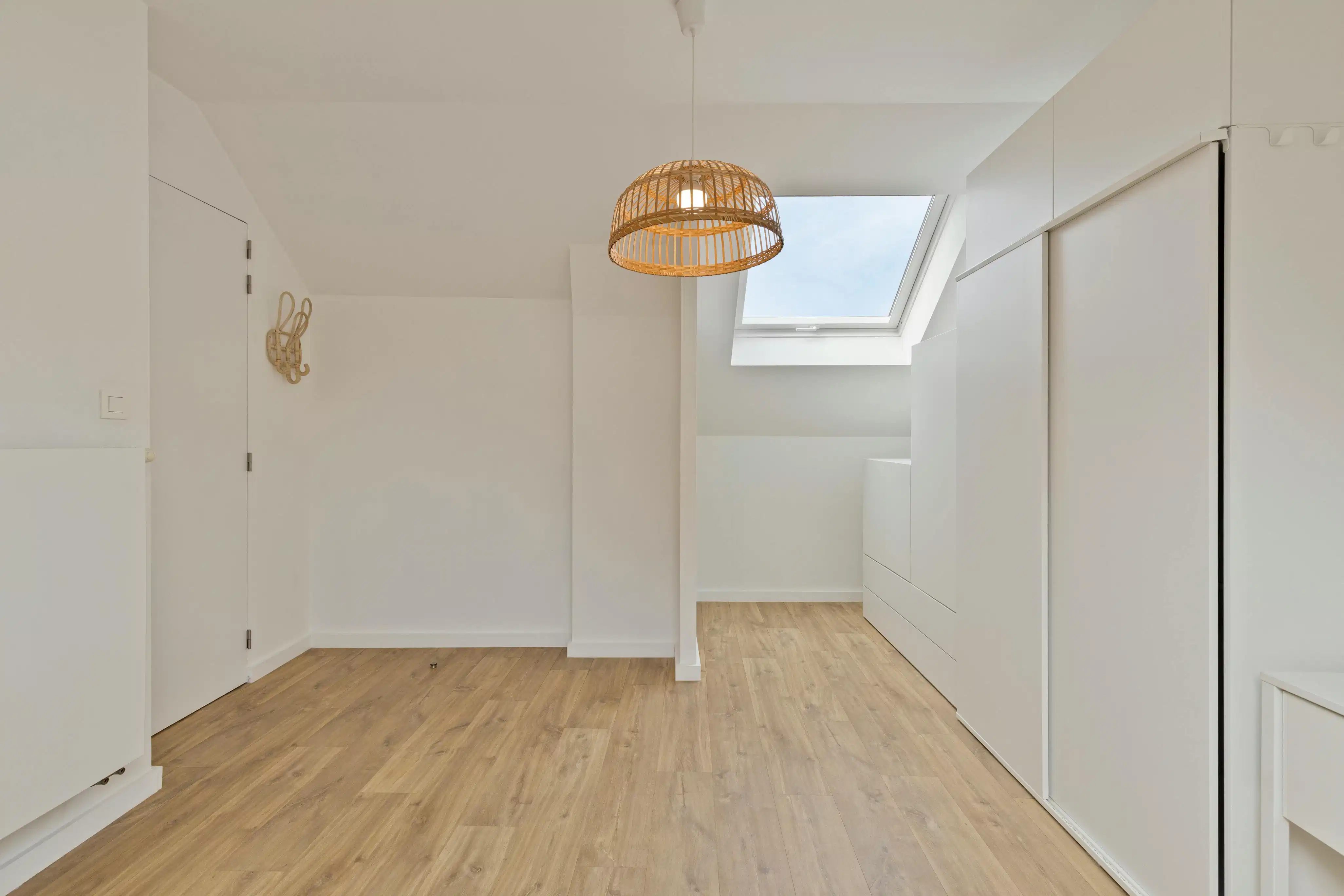 Karaktervolle en instapklare duplex badend in het licht foto 12