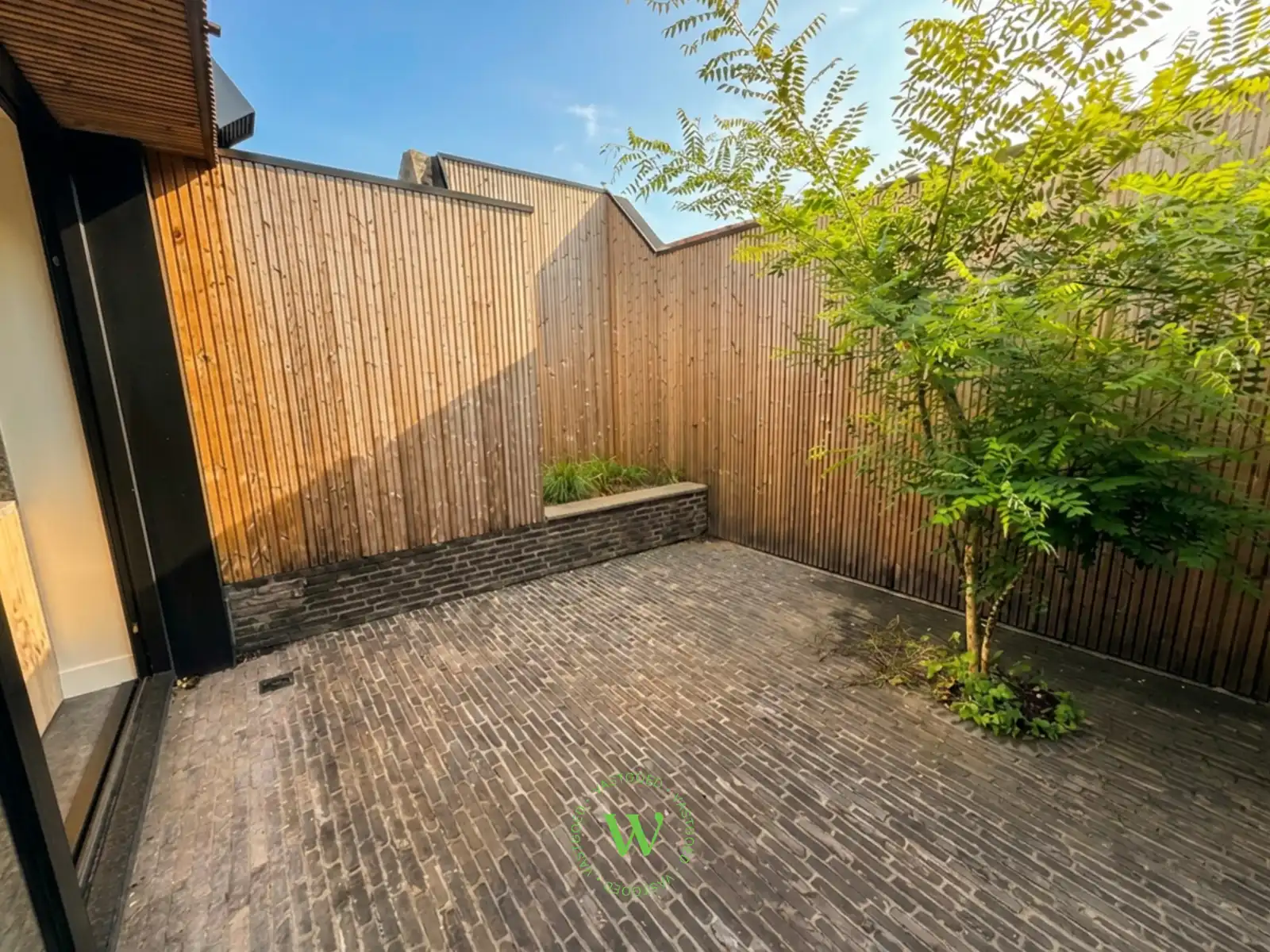 Volledig gerenoveerde woning met zonnige buitenruimte. foto 5