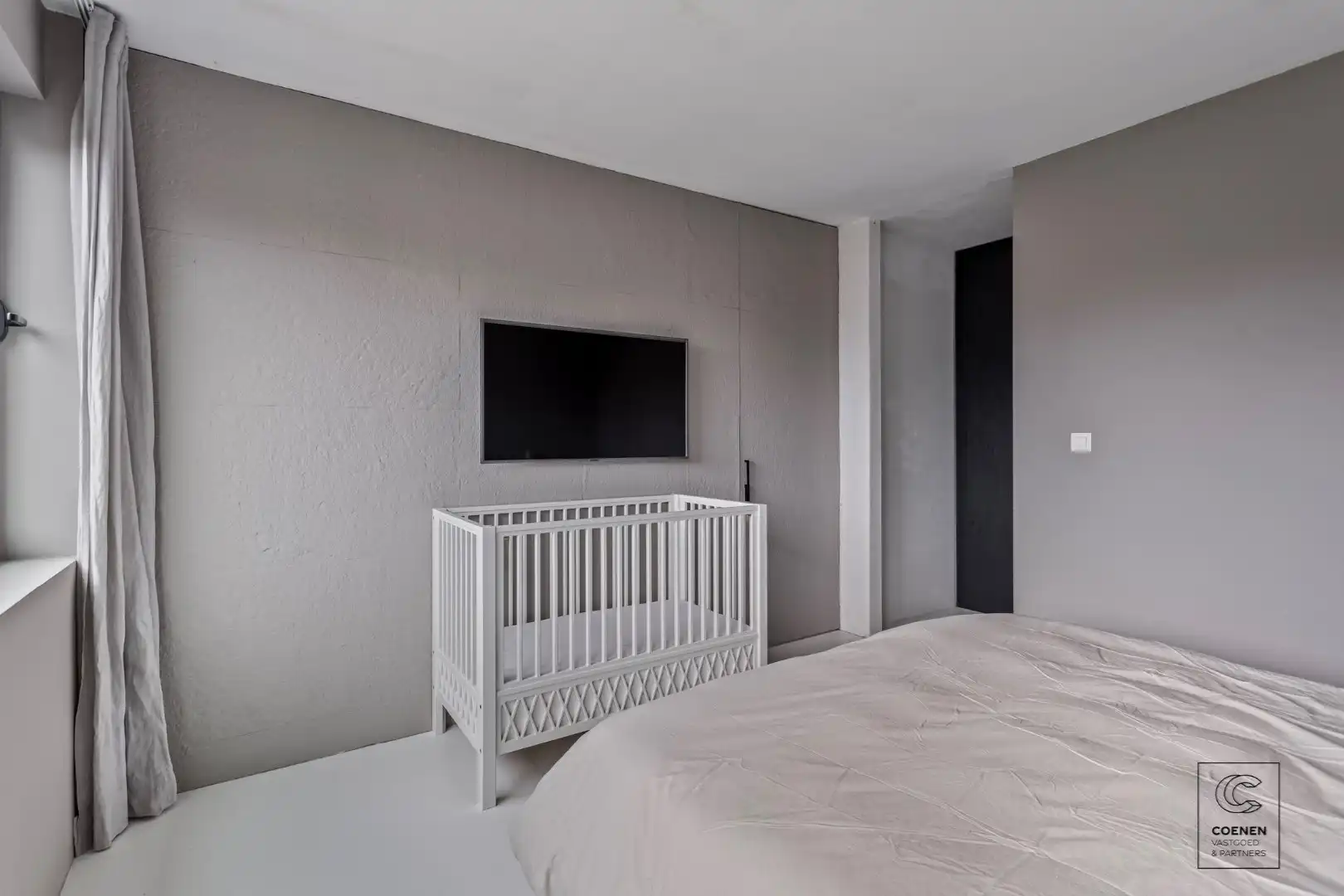 Prachtig verder af te werken HOB van 320 m² in een doodlopende straat! foto 12