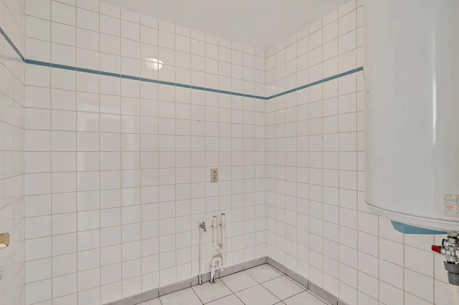 TE KOOP – Instapklaar appartement met 2 slaapkamers in het centrum van Berlaar. foto 13