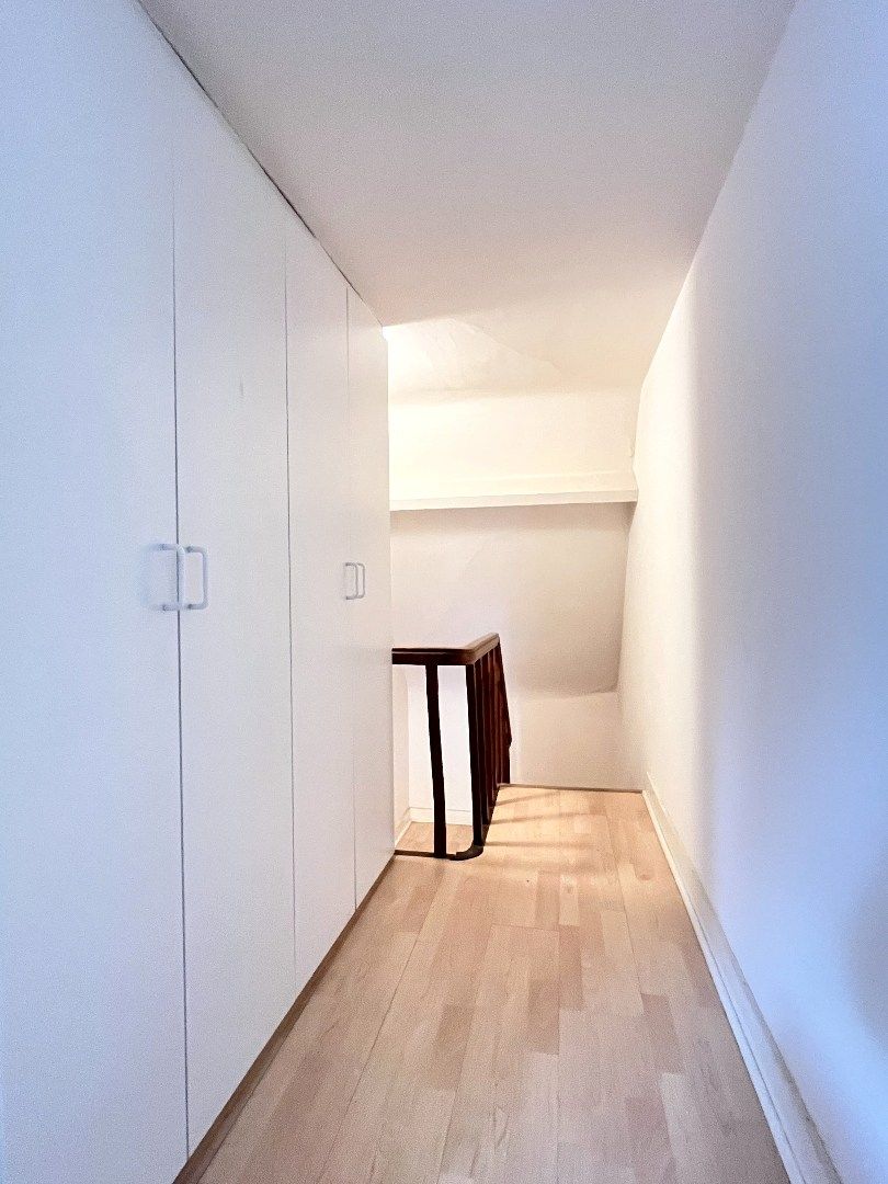 Halfopen 4-slpkr woning met tuin & garage foto 27