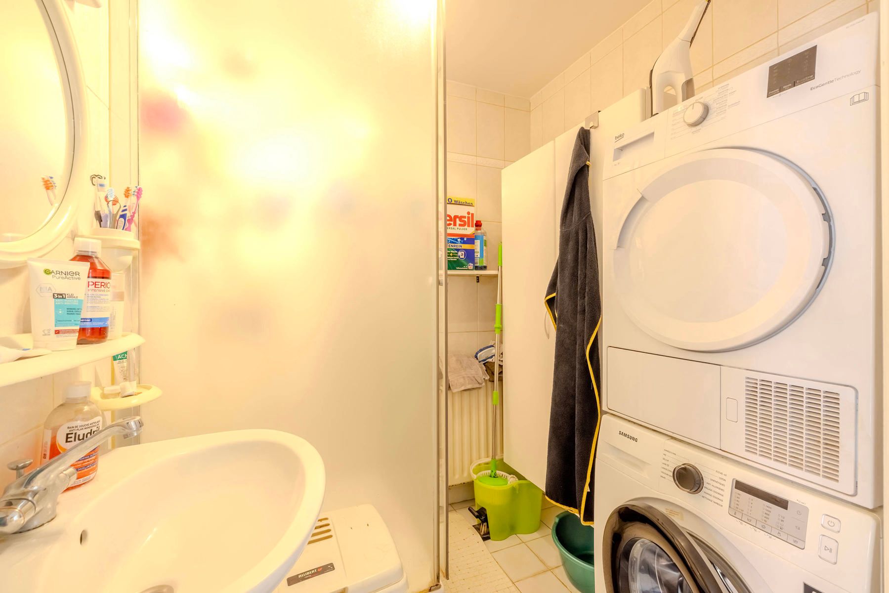 Op te frissen appartement met o.a. 2 slaapkamers en garage foto 12