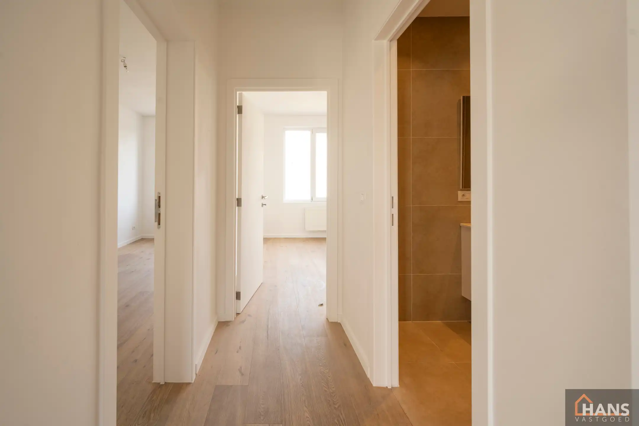 Gerenoveerd appartement. foto 6