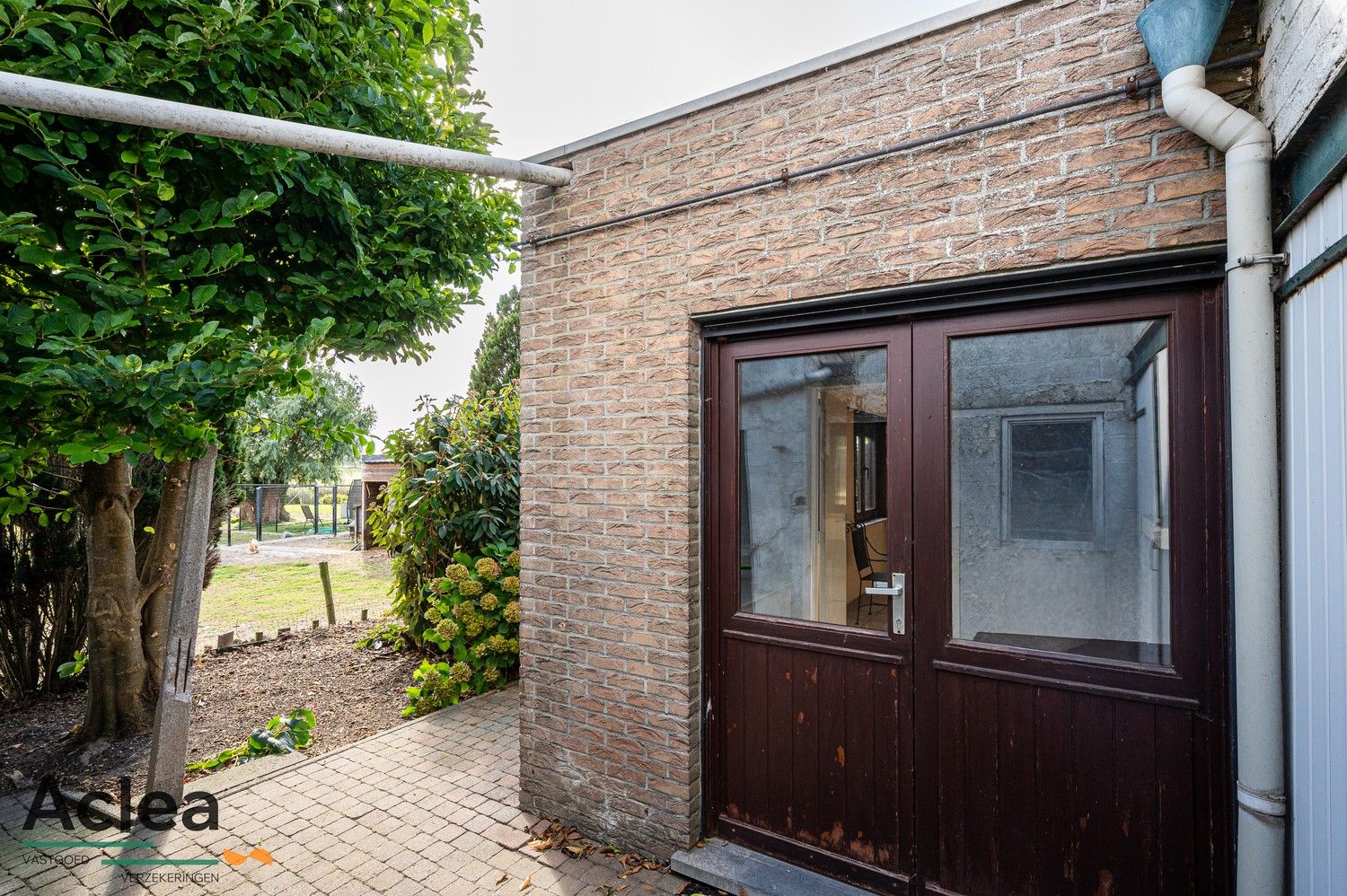 Eigendom op een rustige ligging met open zichten foto 4