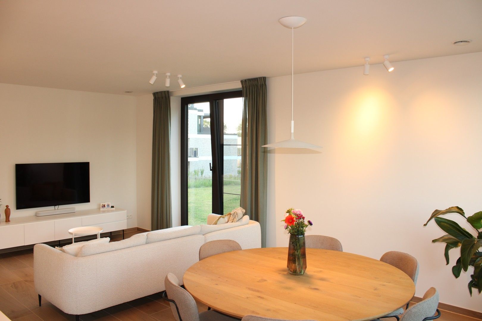 Nieuwbouw appartement te huur in centrum Zonhoven foto 1