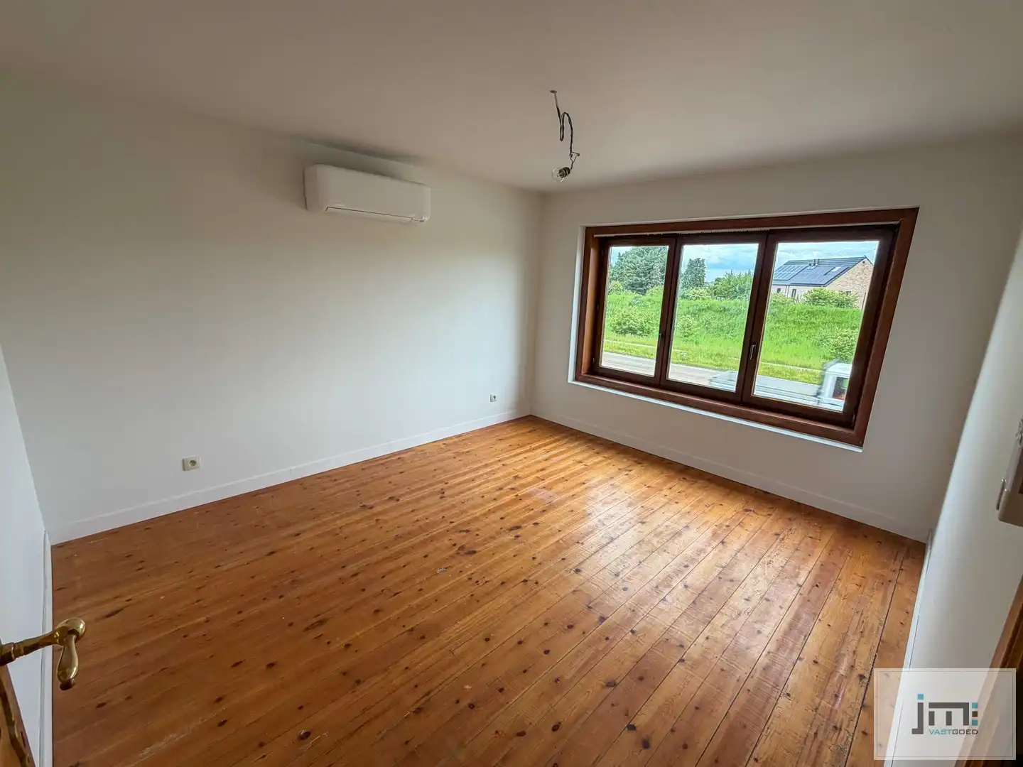 Gerenoveerde woning met tuin foto 6