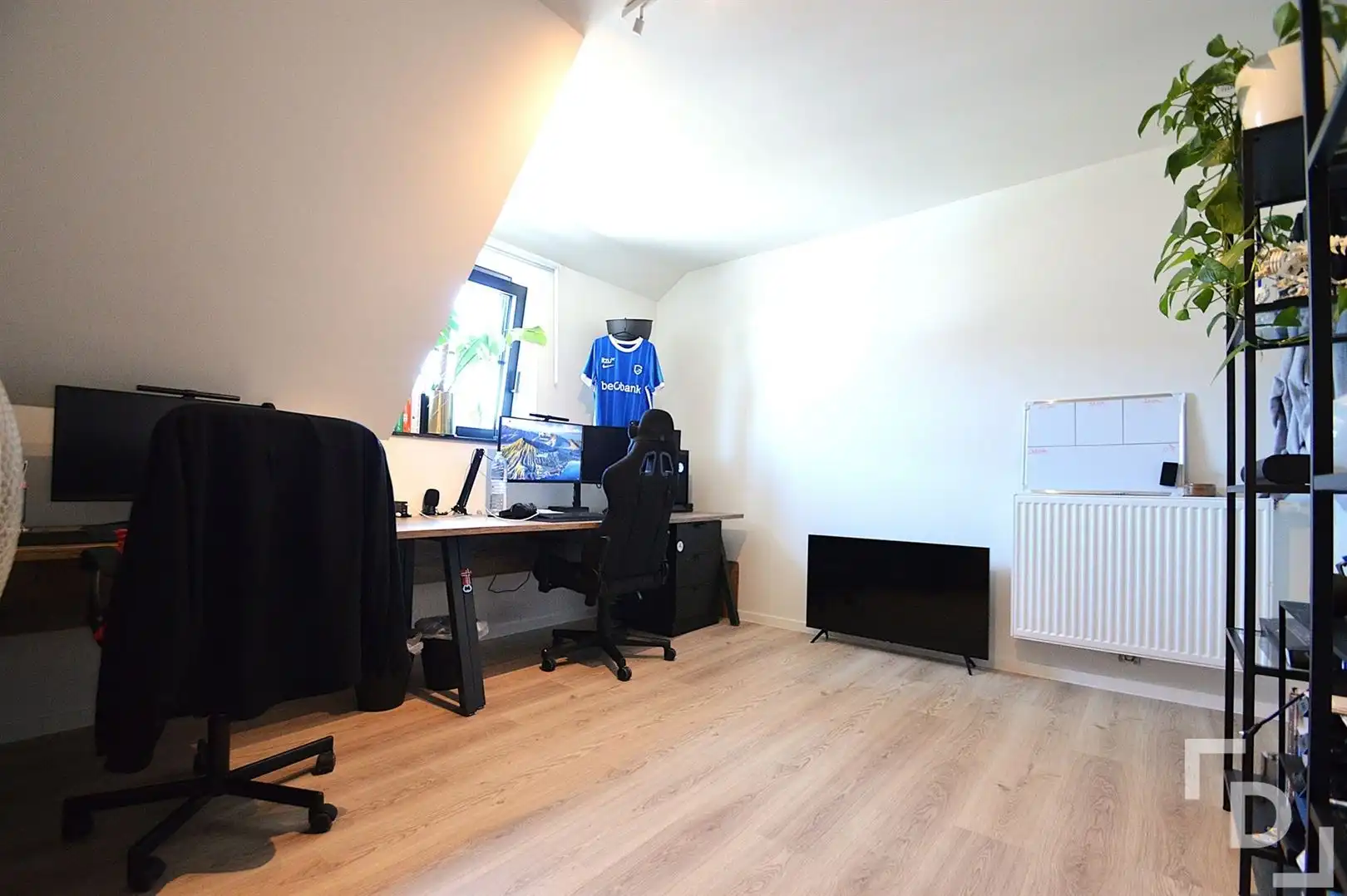 Moderne woning met tuin te huur. foto 14