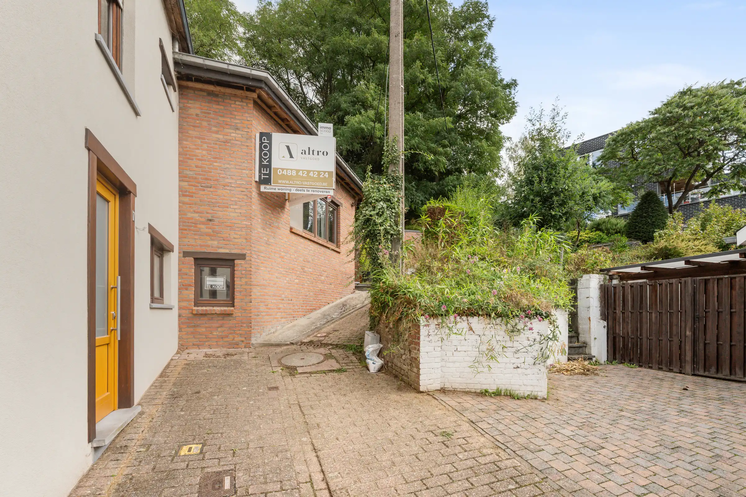 Ruime woning met renovatie foto 15