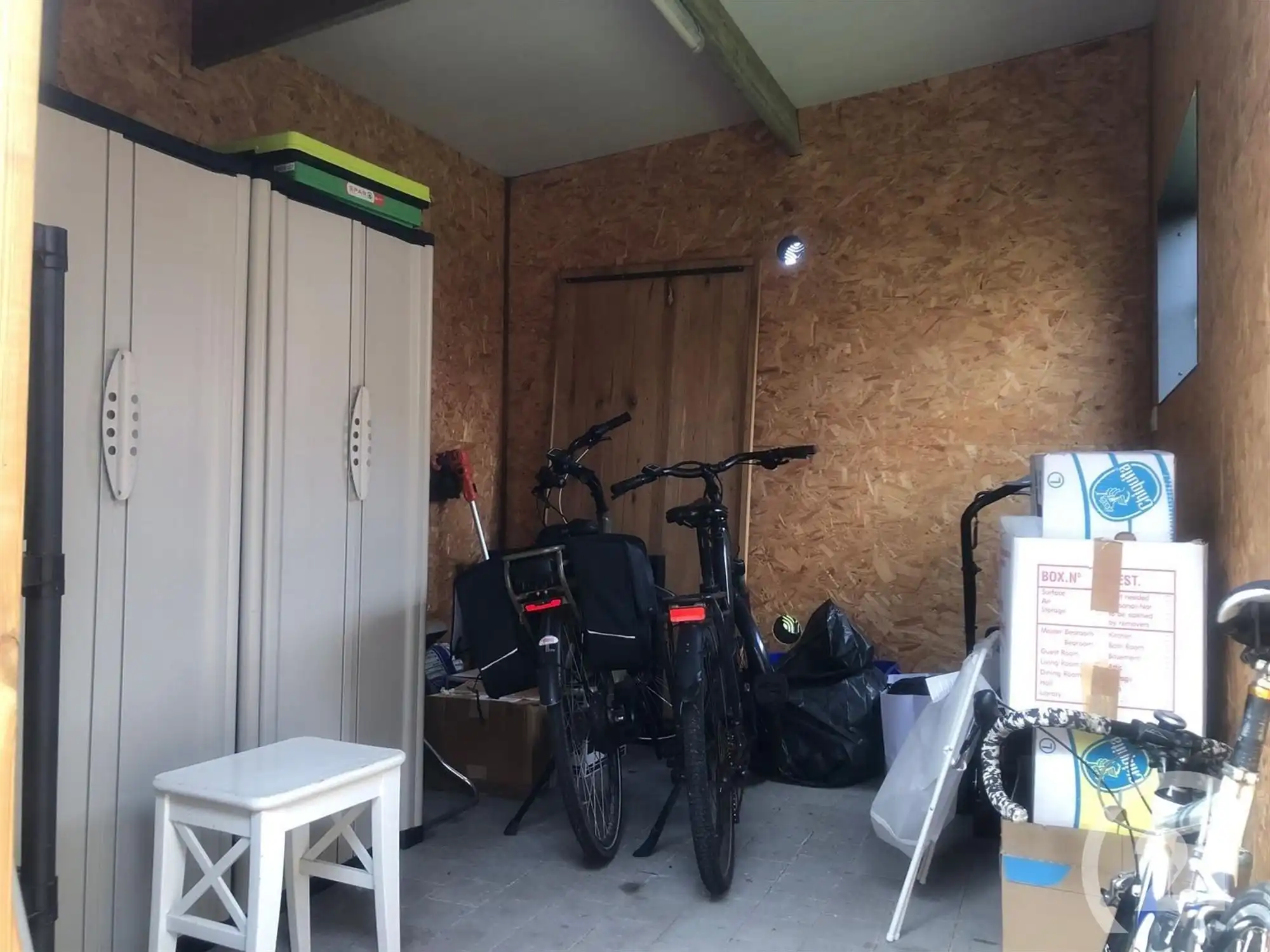 Ruime woning met zonnige tuin in Schriek! foto 32