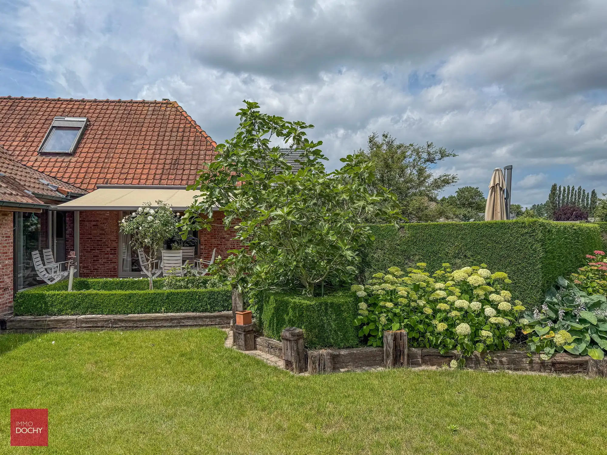 Mooie villa met landelijk verzicht foto 7