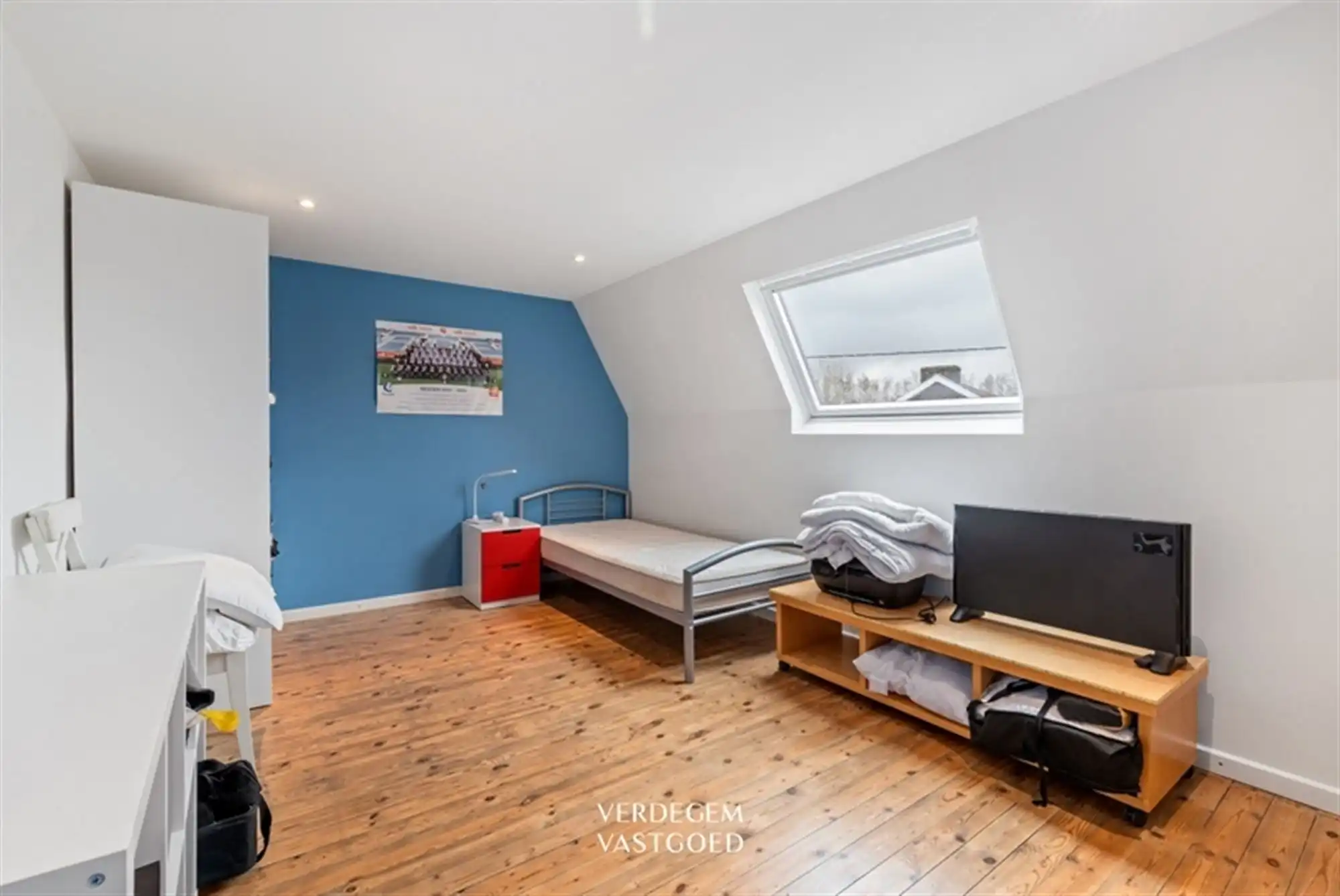 Vrijstaande woning met 2 slaapkamers, tuin en weidse zichten foto 9