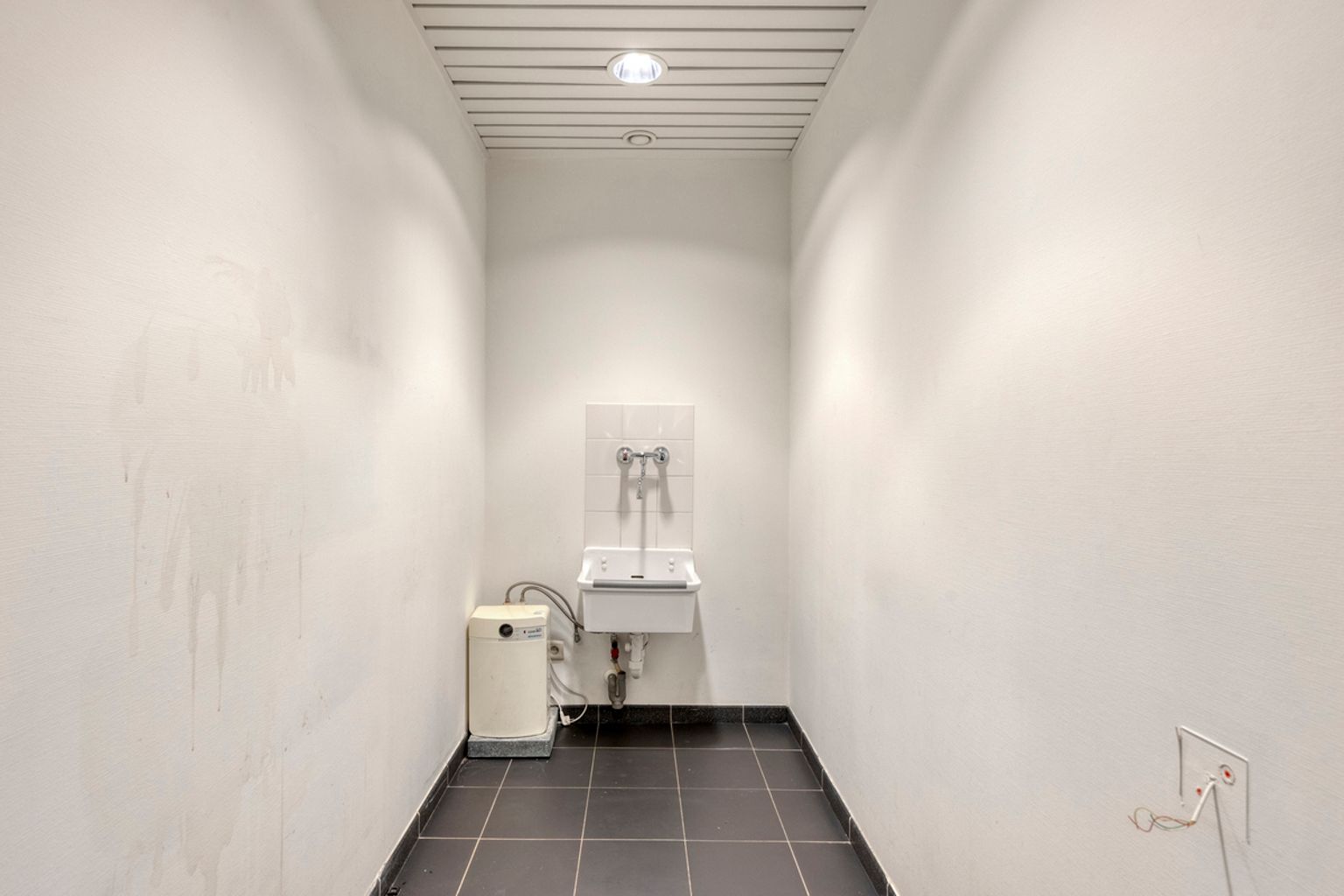 Uitstekend onderhouden gebouw voor gemengd gebruik foto 26