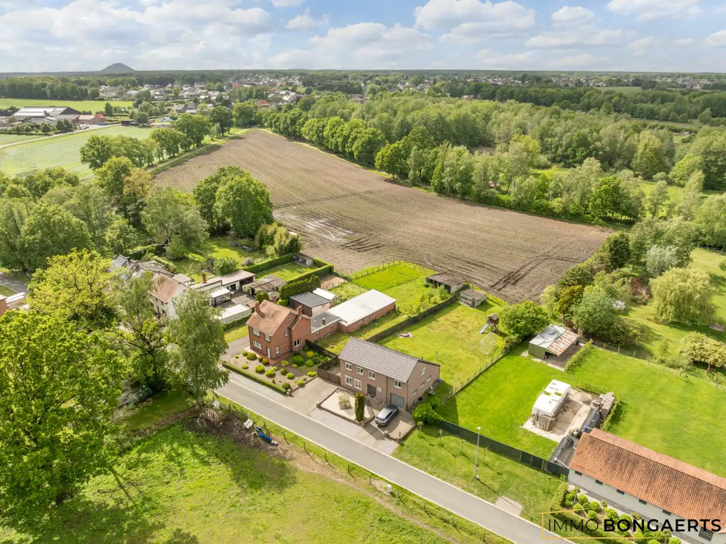 Rustig gelegen woning op uitzonderlijk perceel van 7.700 m² foto 21