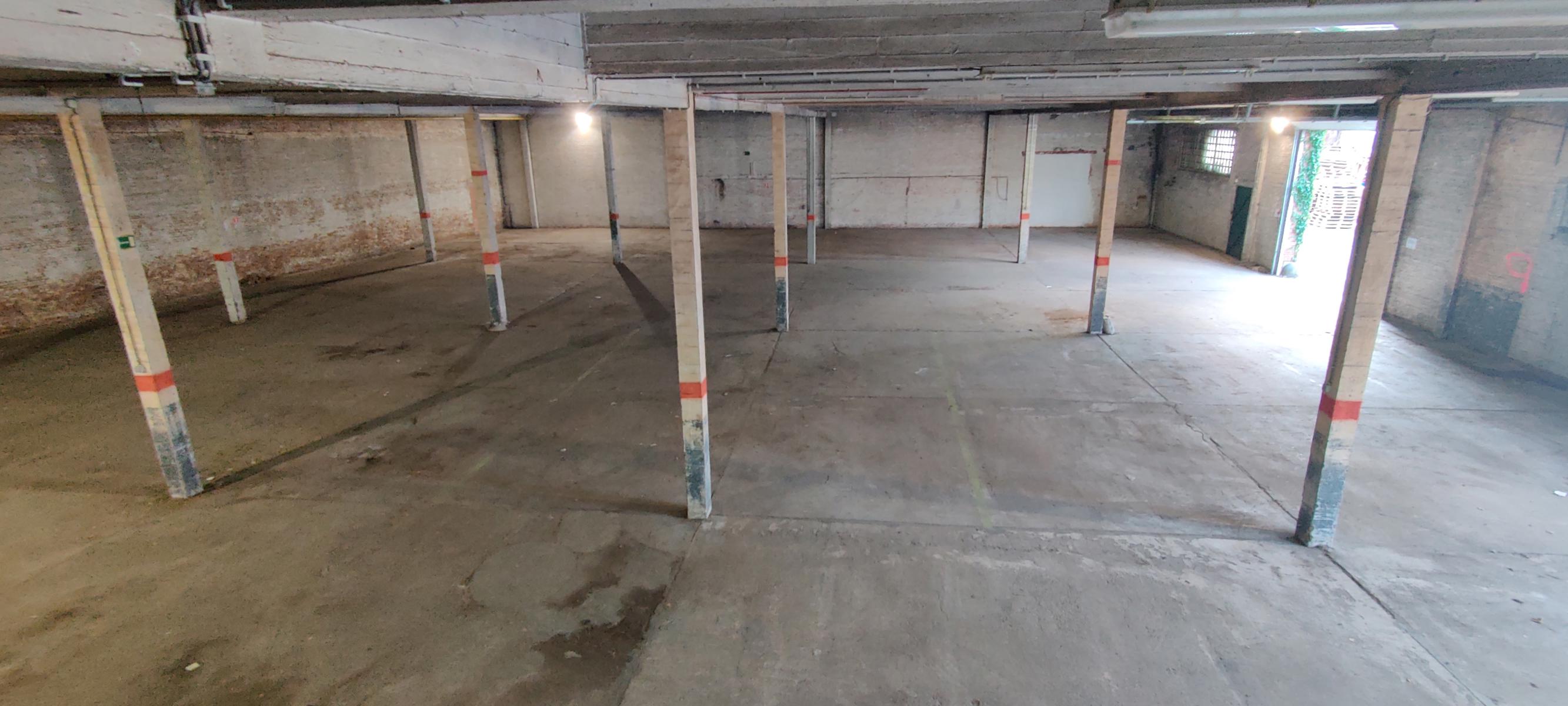 Charmant atelier met opslagruimte op een unieke locatie foto 2