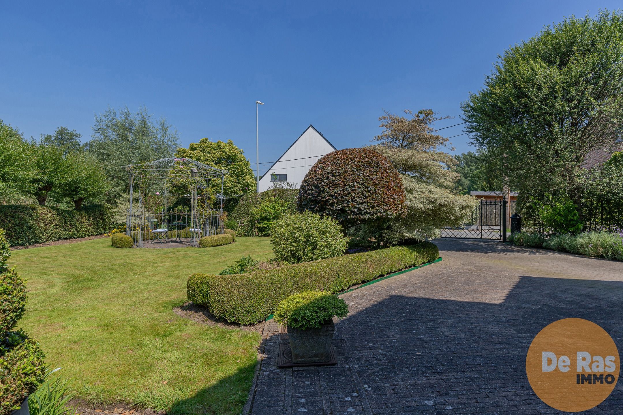 PAPEGEM- Mooie, verzorgde 4-gevelwoning op een leuke locatie foto 34