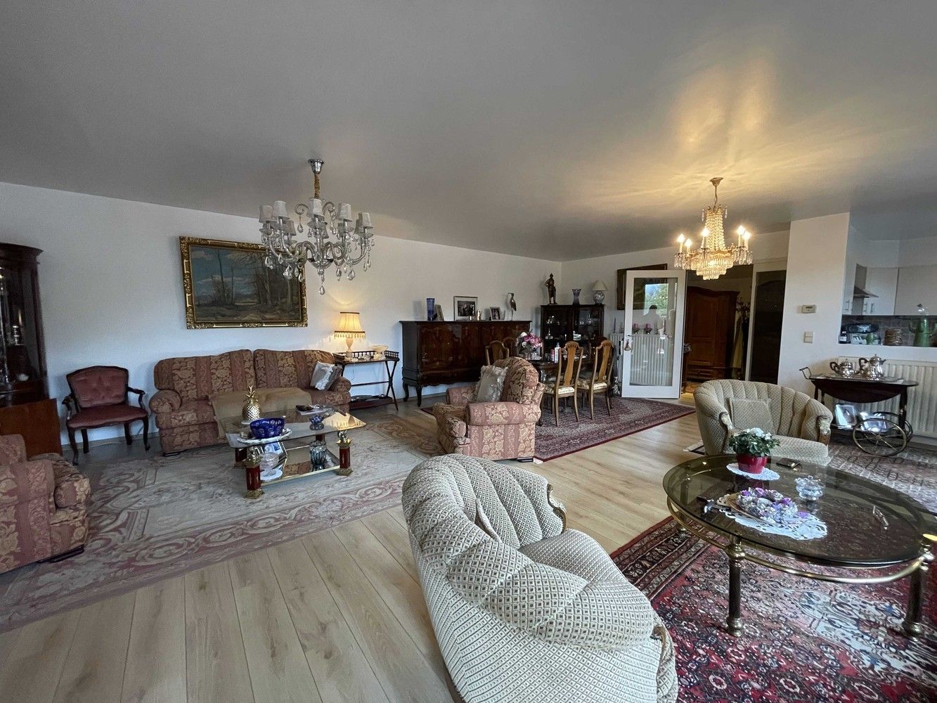 Investeringspand op vierde verdieping van exclusief gebouw in het hart van Genk. foto 2