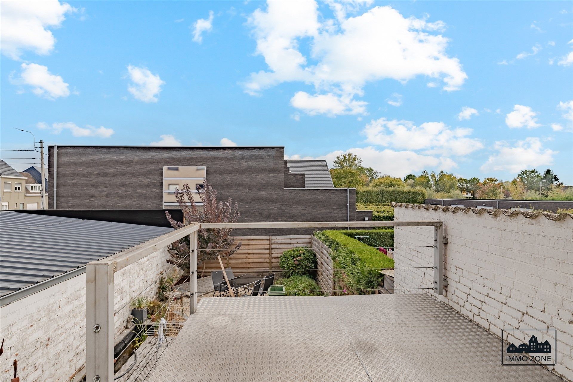 Instapklare woning met 3 slks op topligging foto 15