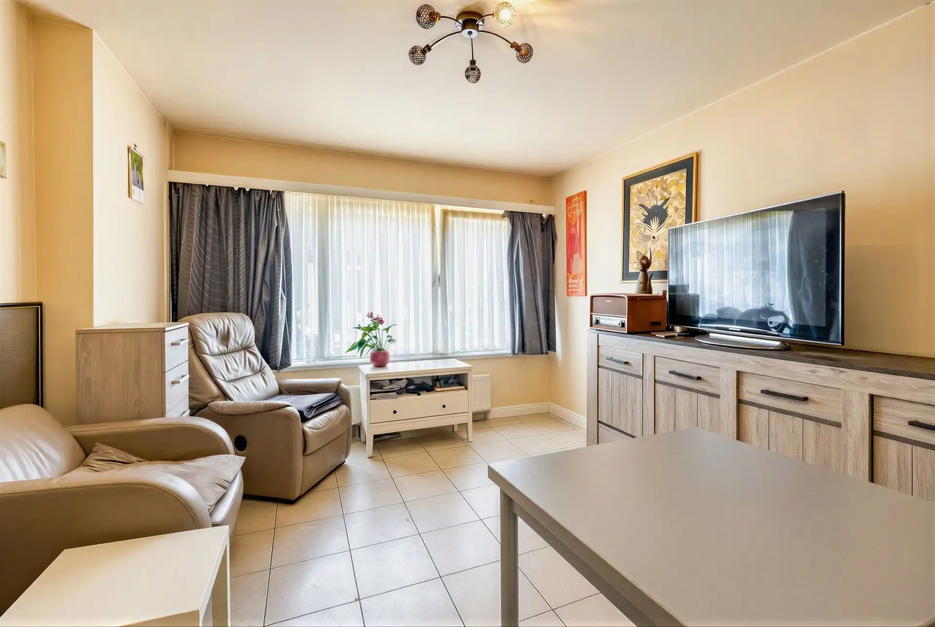Gelijkvloers appartement met ruime en zonnige tuin foto 2