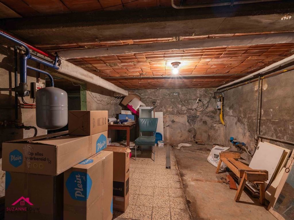 Goed onderhouden, op te frissen woning foto 36