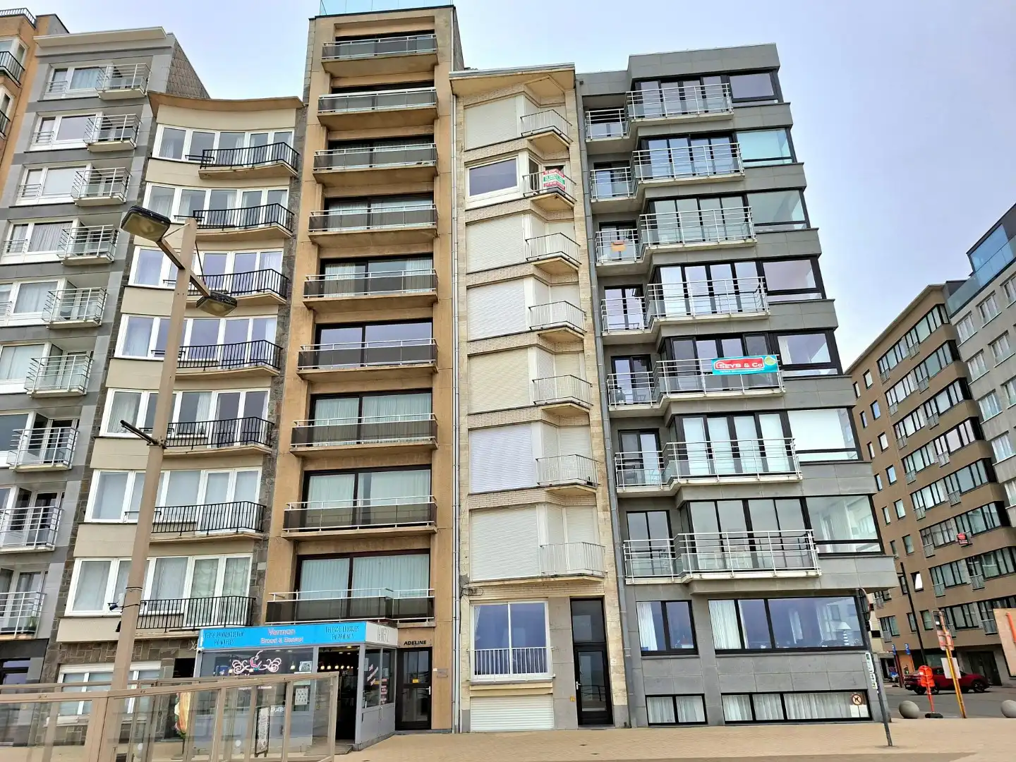 Prachtig gerenoveerd appartement op de zeedijk foto 30