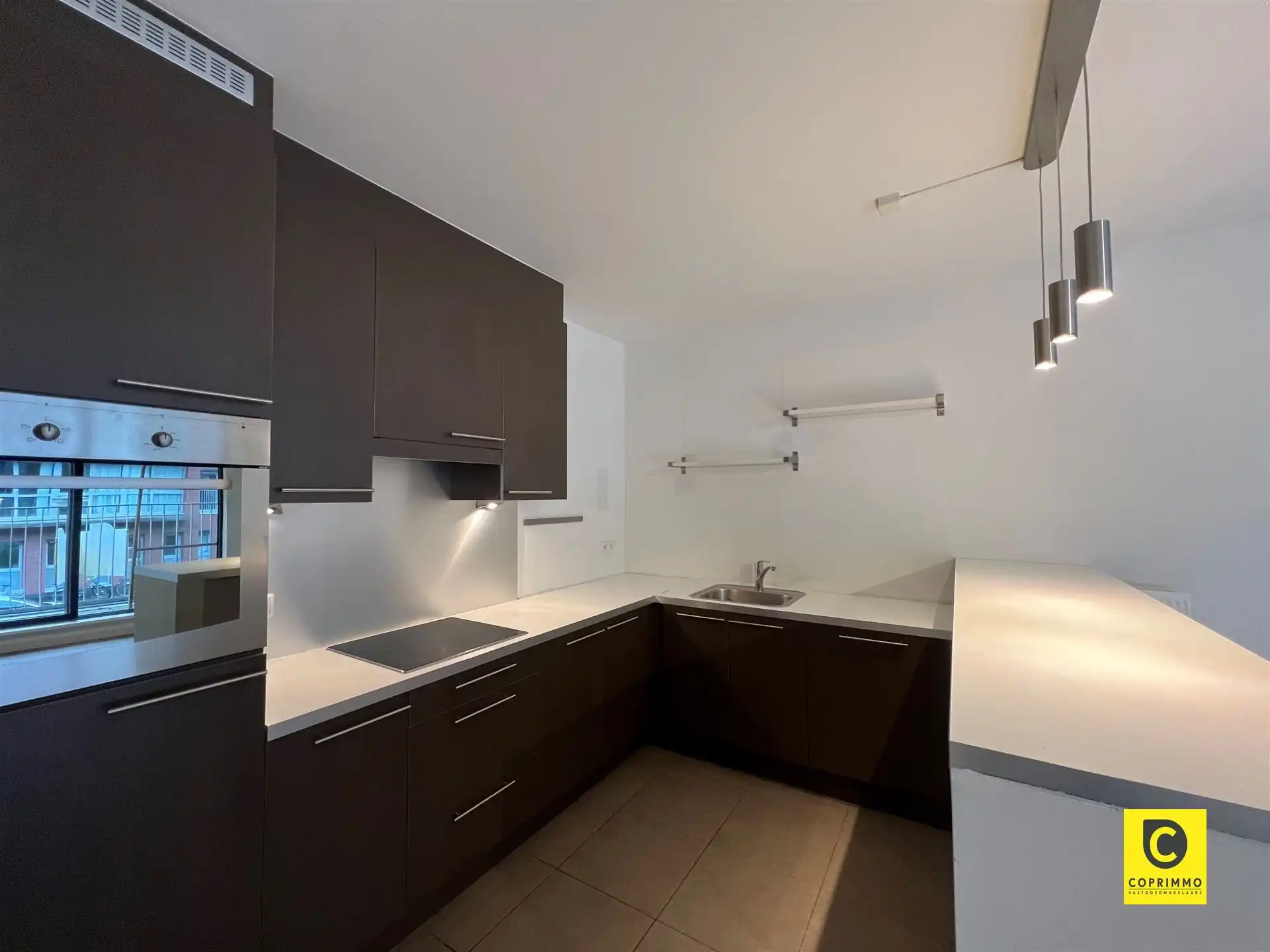 2slk appartement + terras en garagebox! foto 4