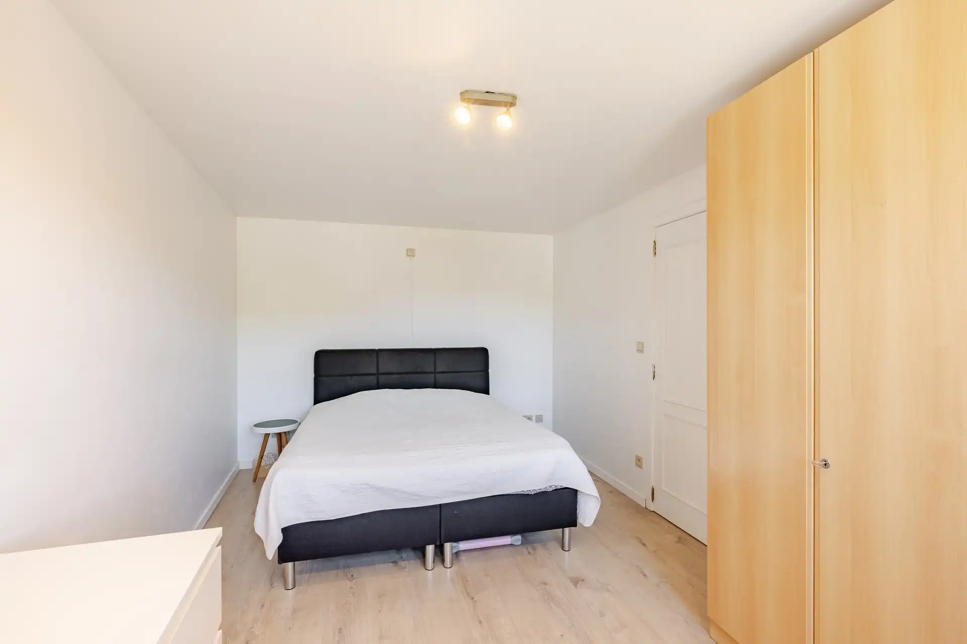 Prachtige woning met 3 slks, garage en tuin foto 15