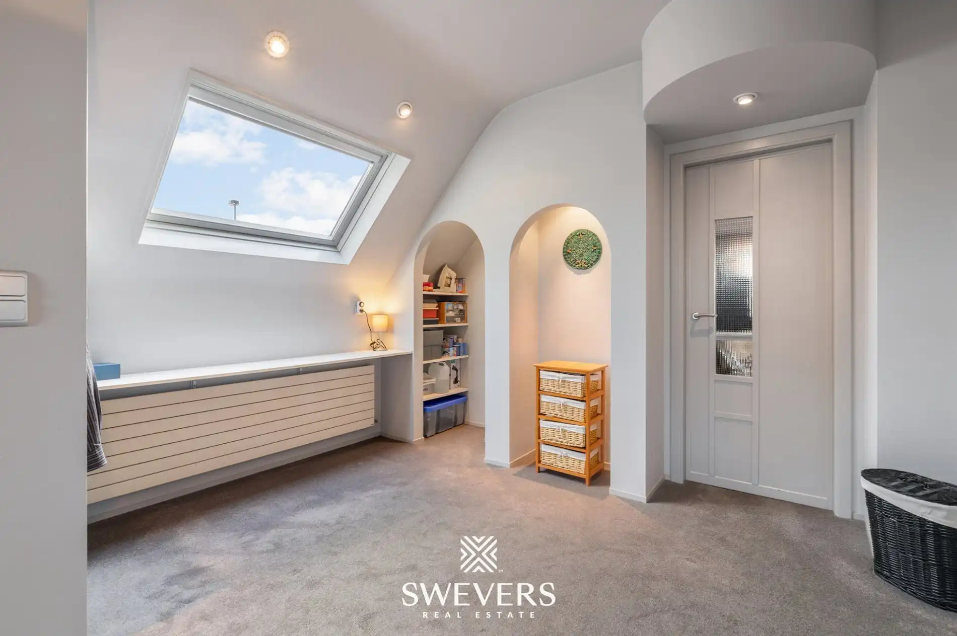 Instapklare gezinswoning op 11are 30ca in centrum Beringen foto 24