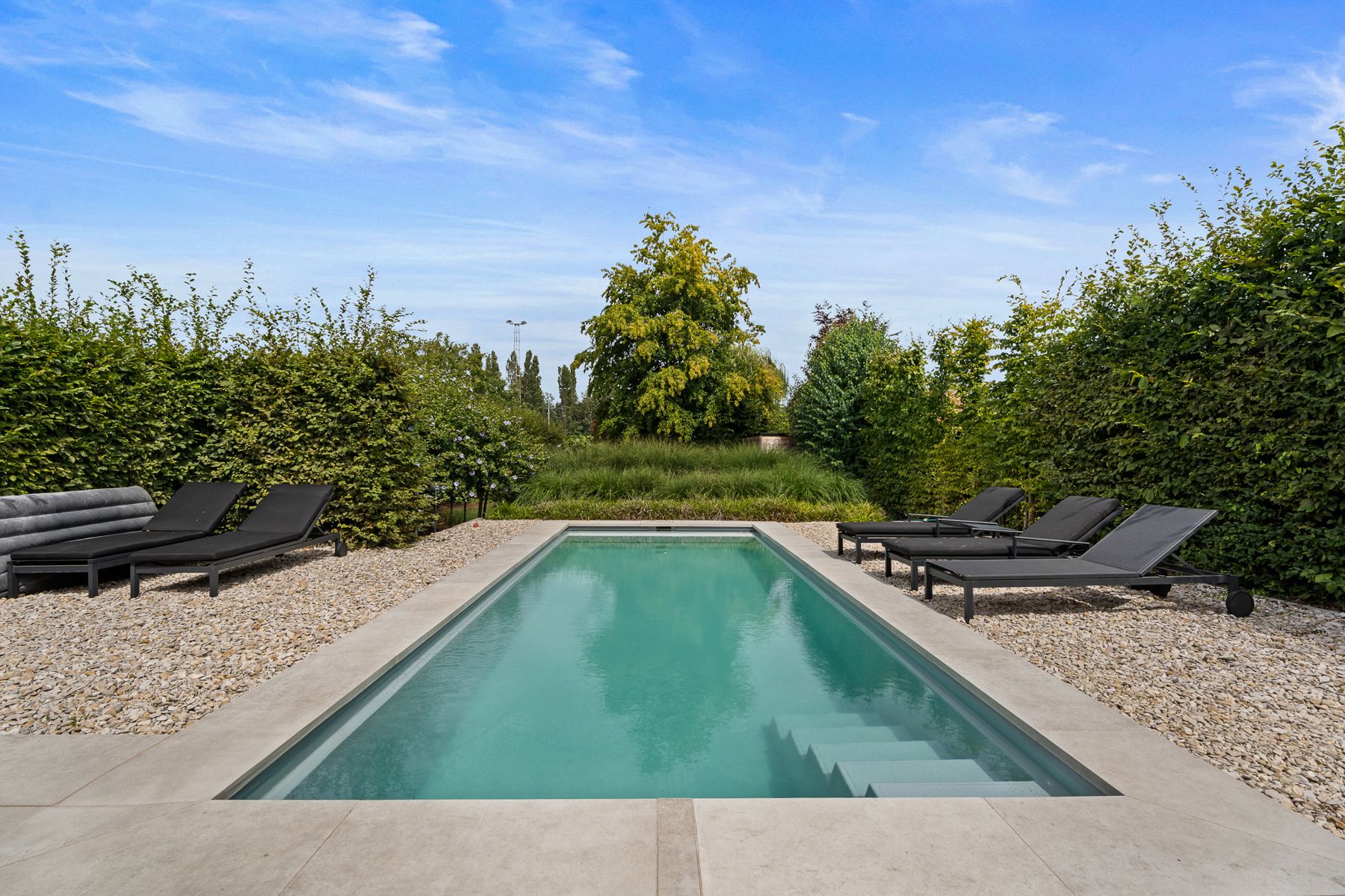Moderne, riante en luxueuze, villa op gunstige ligging foto 27