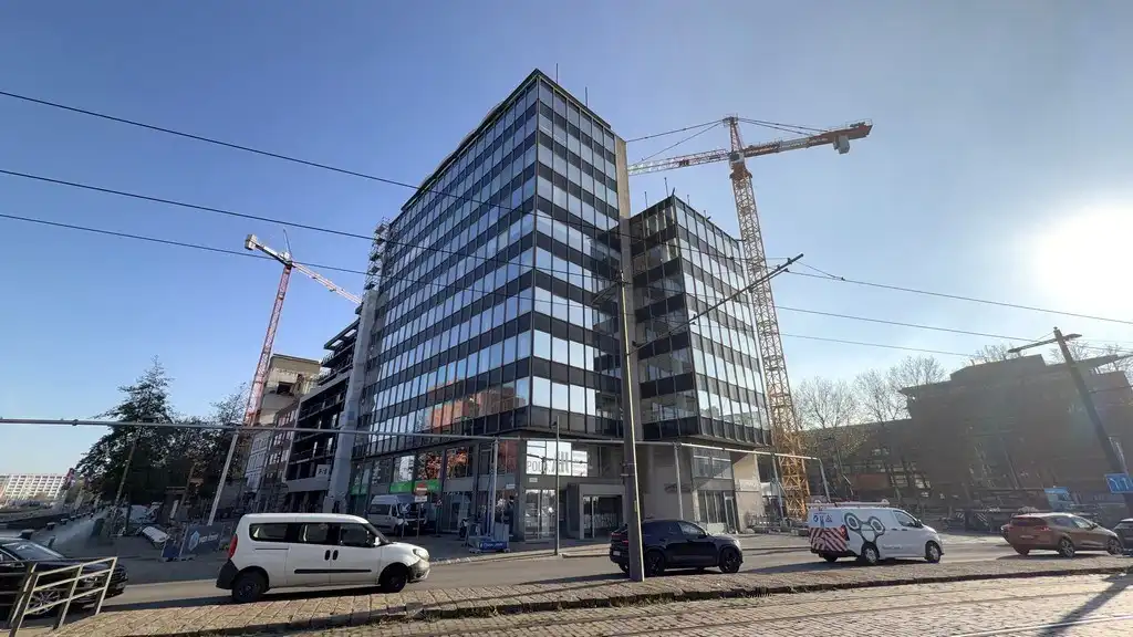 Kantoor te huur met uniek zicht op het MAS in Antwerpen foto 19